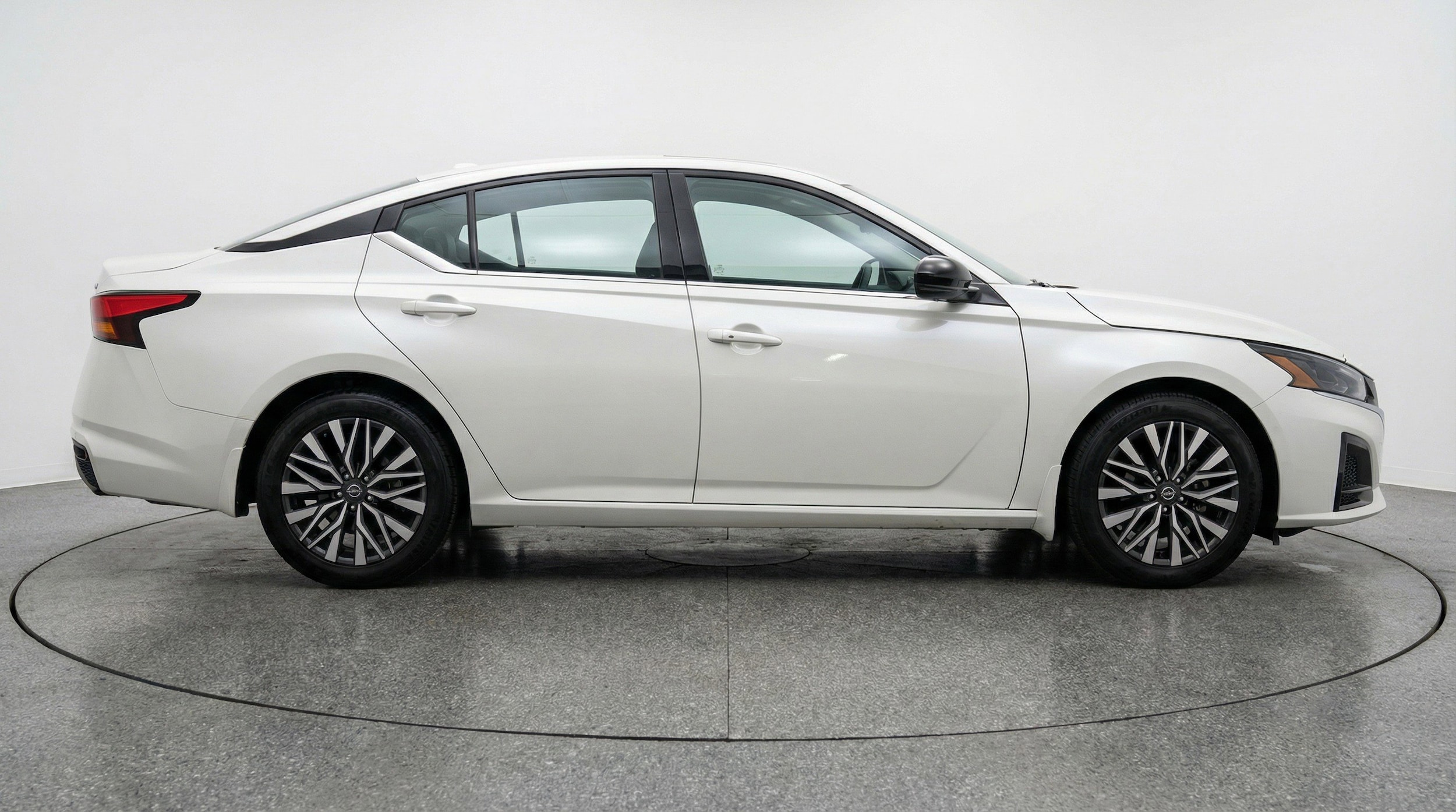 Thumbnail: 2025 Nissan Altima - 11