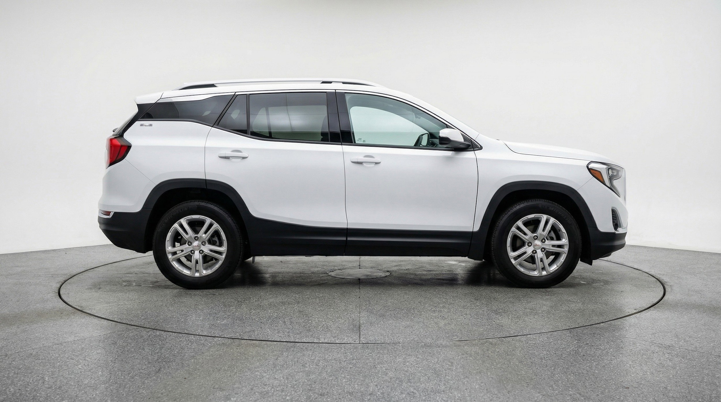 Thumbnail: 2024 GMC Terrain - 11