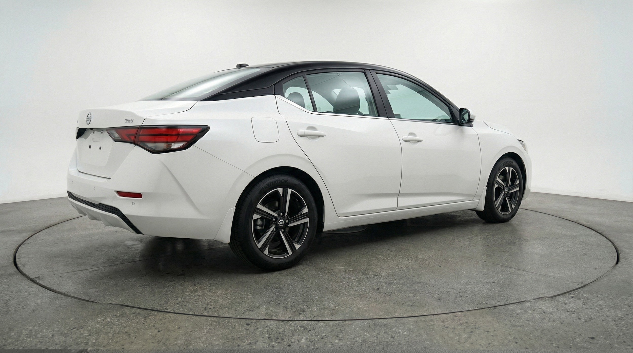 Thumbnail: 2025 Nissan Sentra - 9