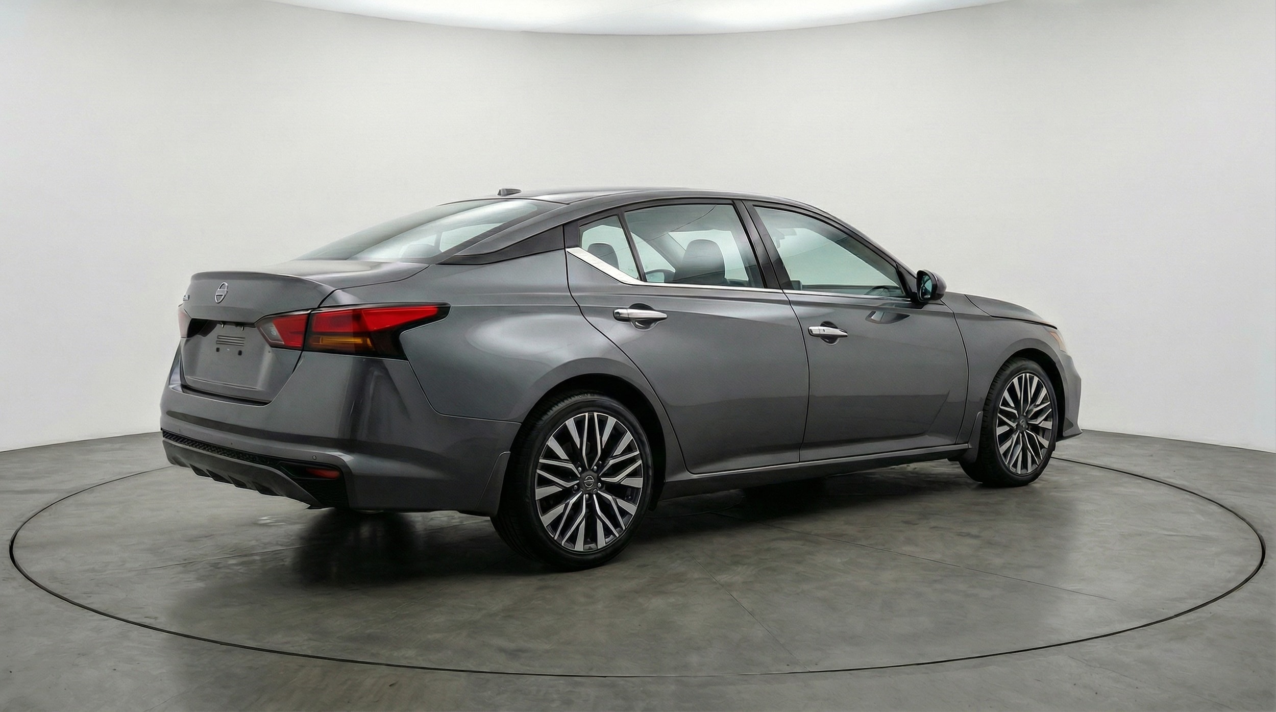 Thumbnail: 2025 Nissan Altima - 7