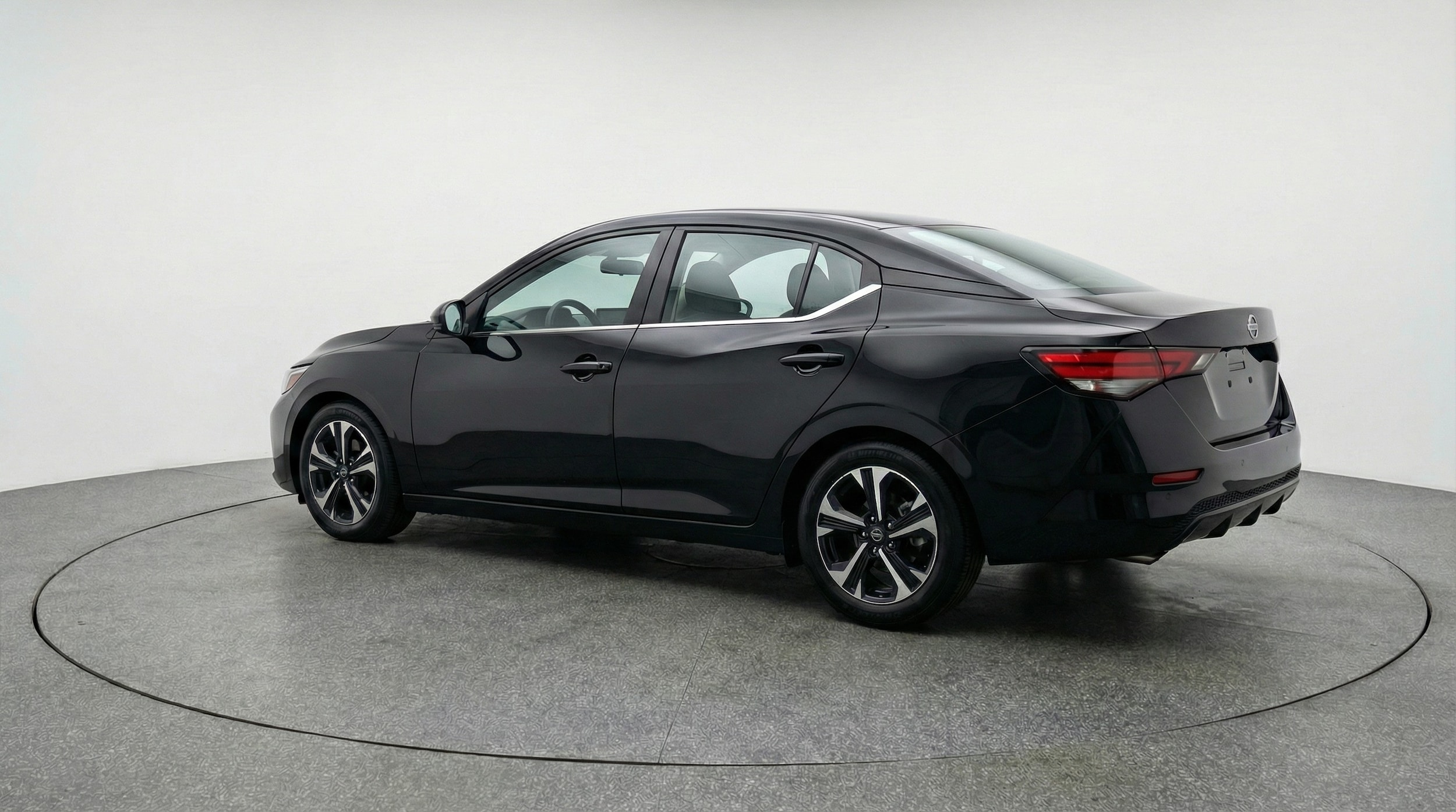 Thumbnail: 2025 Nissan Sentra - 5