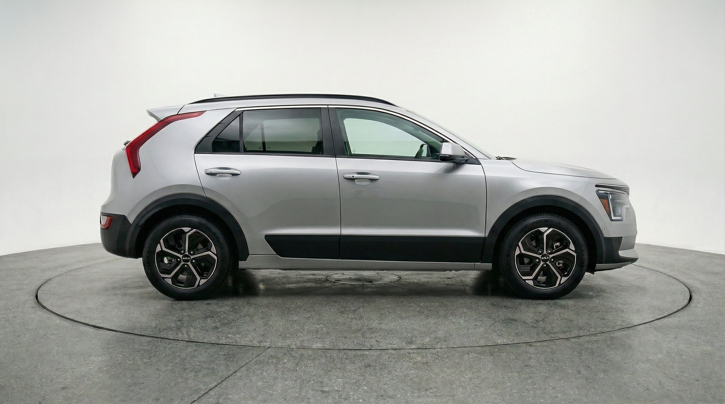 Thumbnail: 2026 Kia Niro - 11