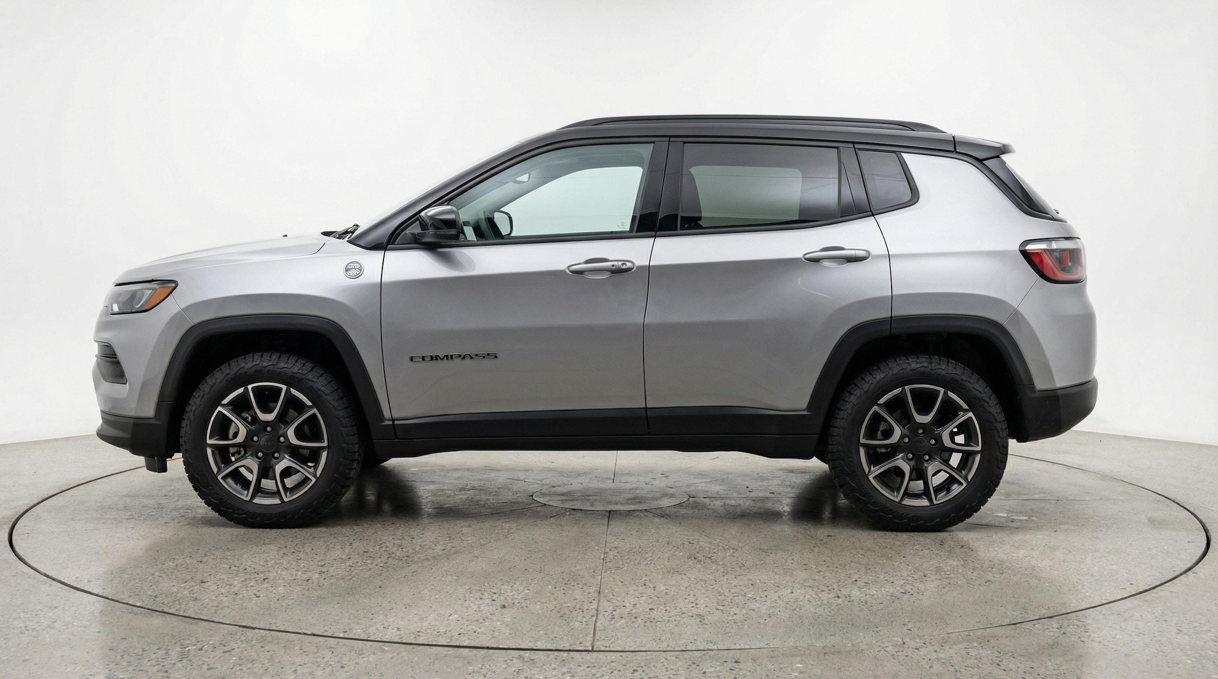 Thumbnail: 2025 Jeep Compass - 4
