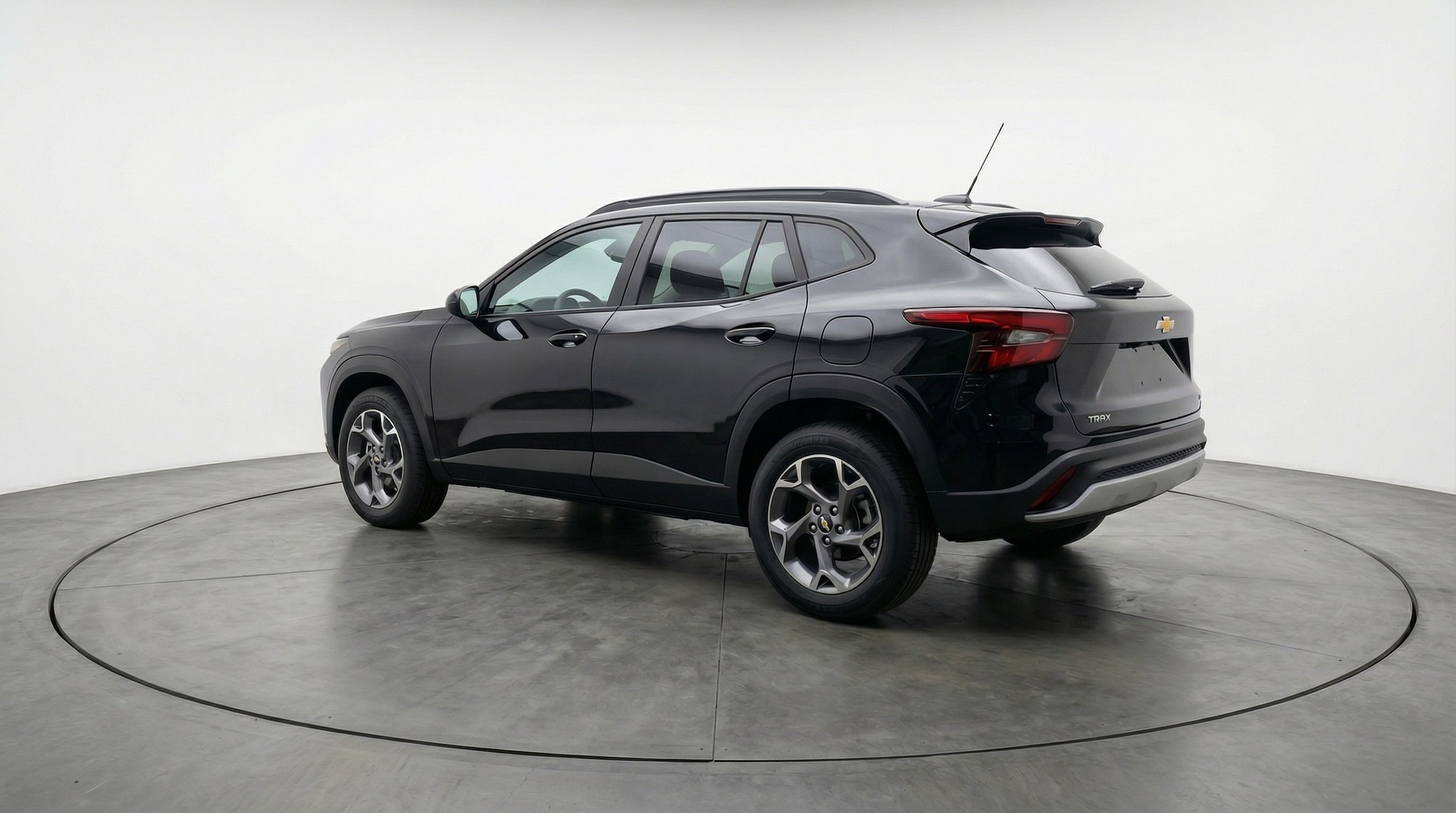 Thumbnail: 2025 Chevrolet Trax - 5