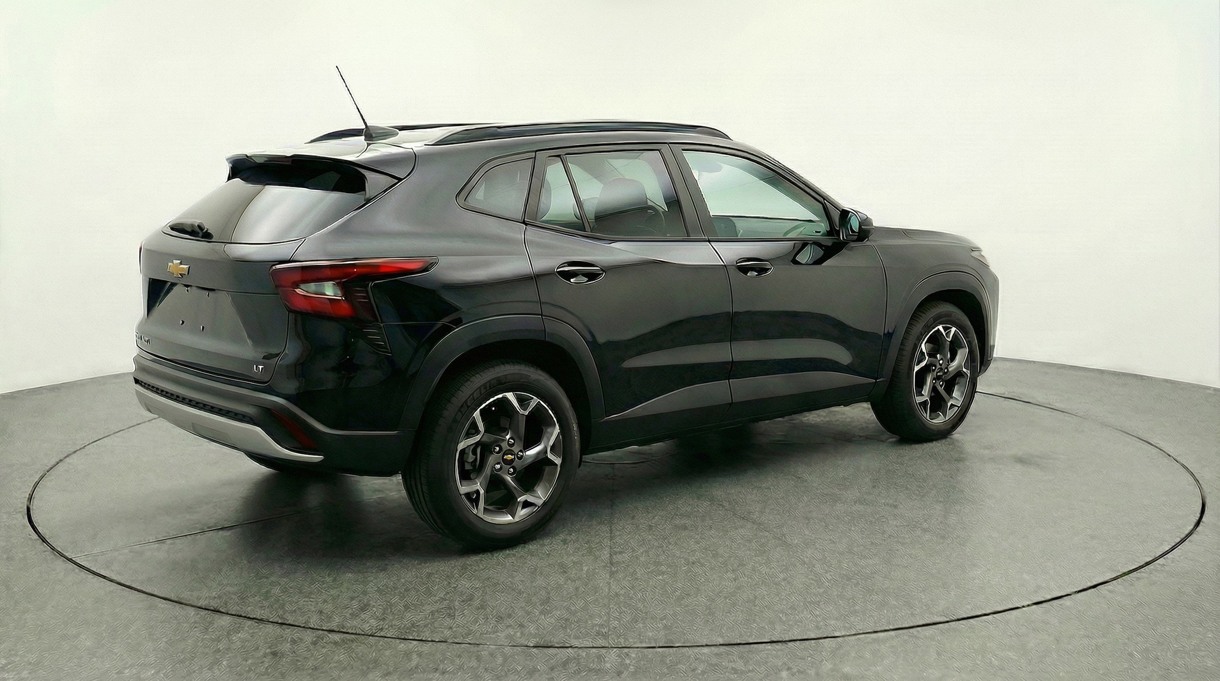 Thumbnail: 2025 Chevrolet Trax - 9