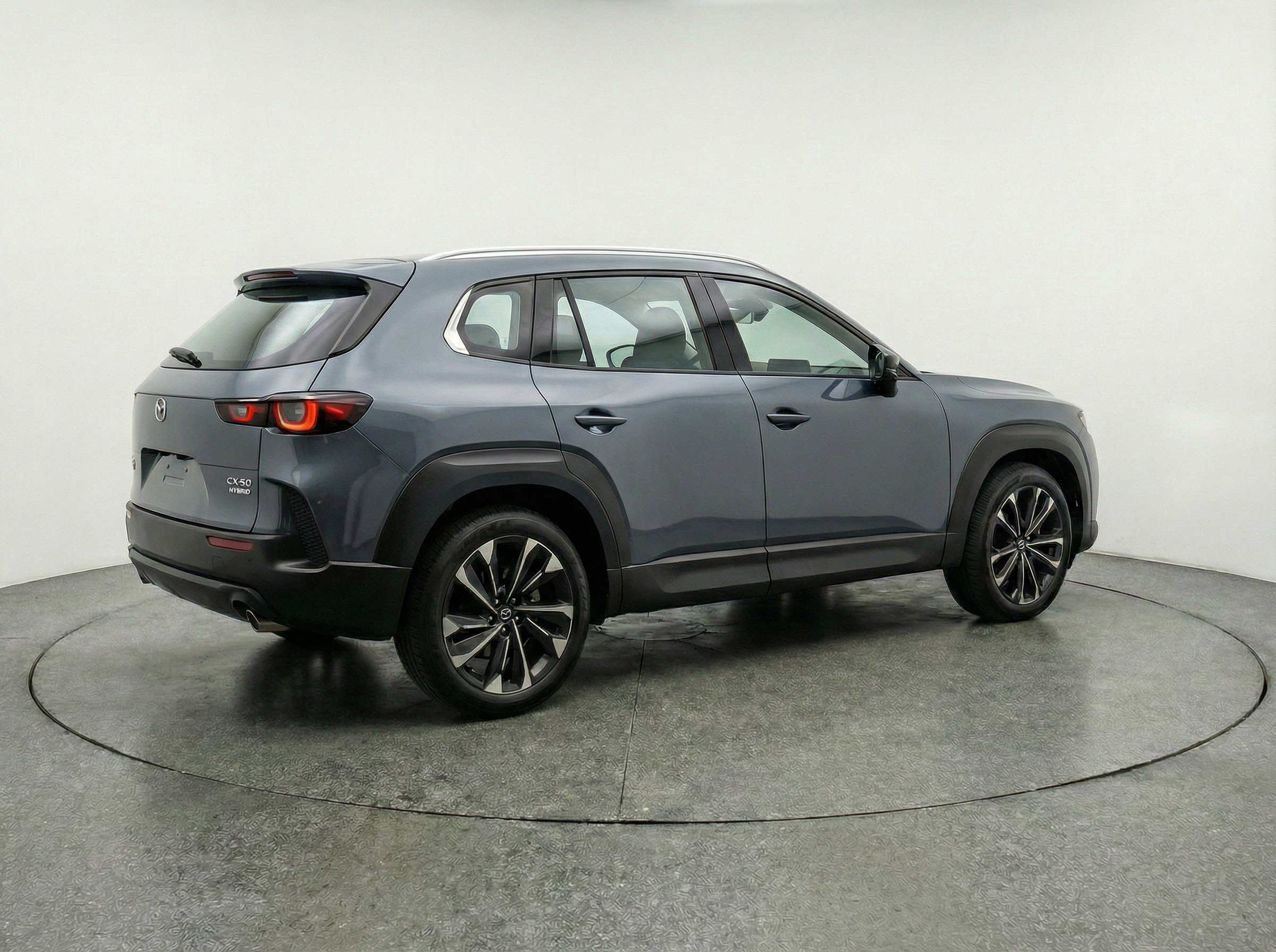 Thumbnail: 2025 Mazda CX-50 - 9