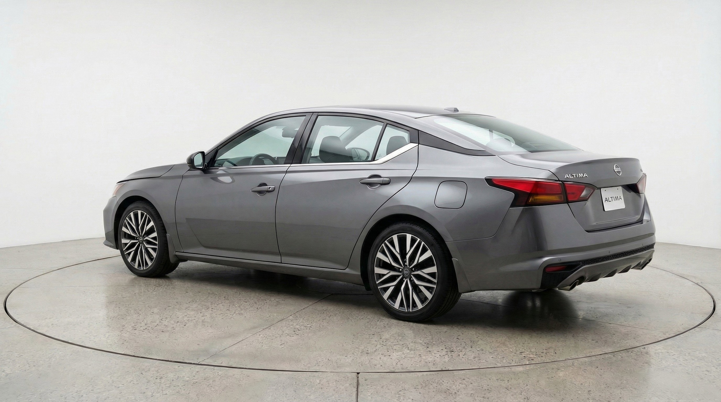 Thumbnail: 2025 Nissan Altima - 6