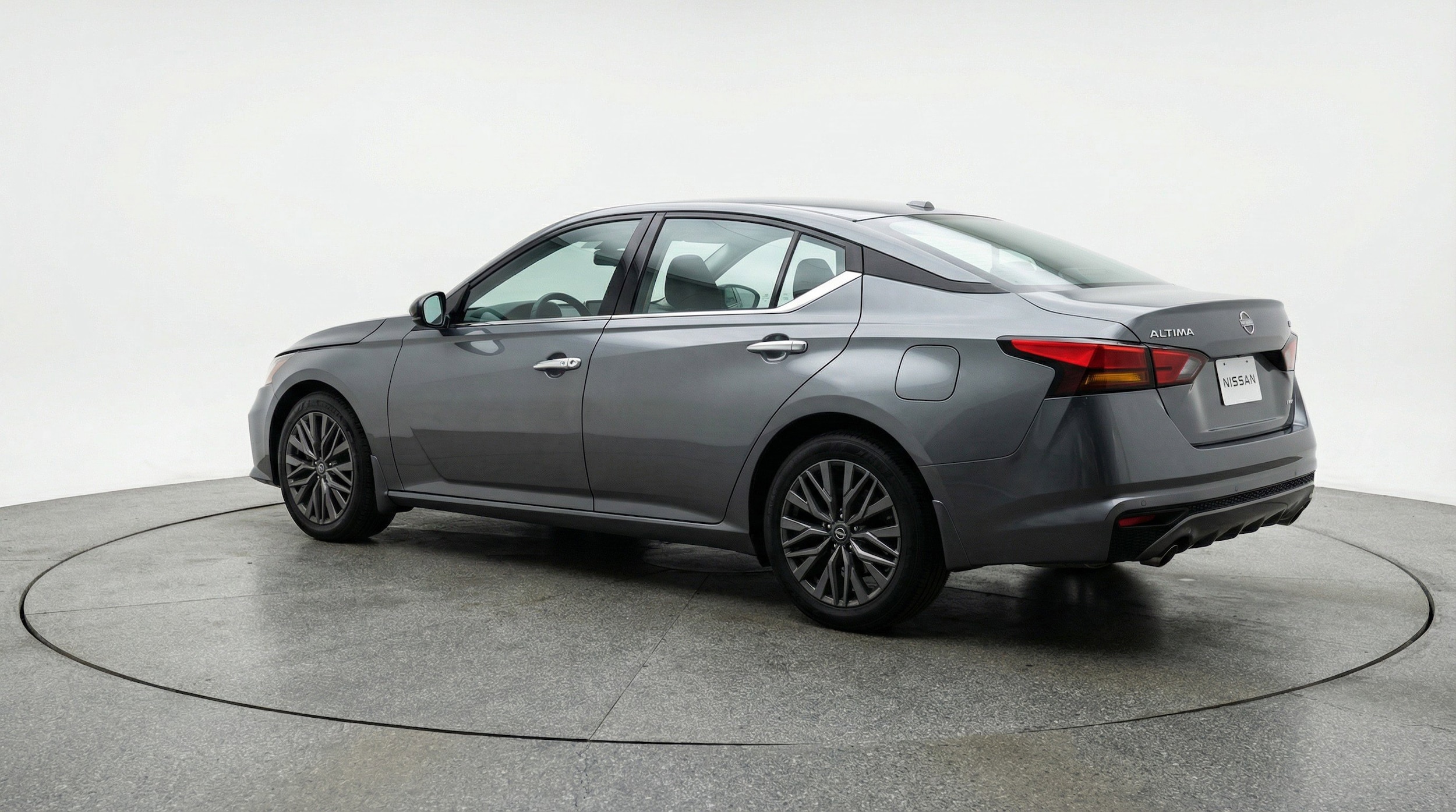 Thumbnail: 2025 Nissan Altima - 6