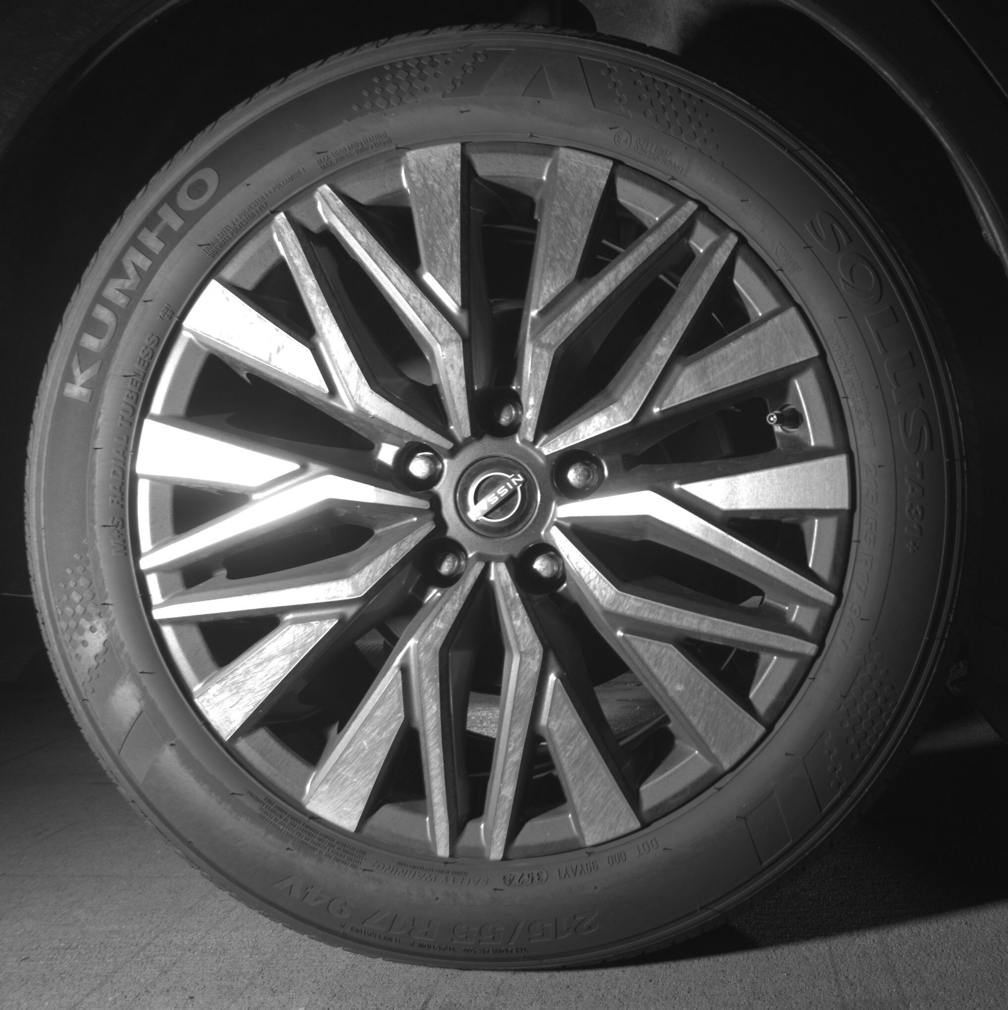 Thumbnail: 2025 Nissan Altima - 12