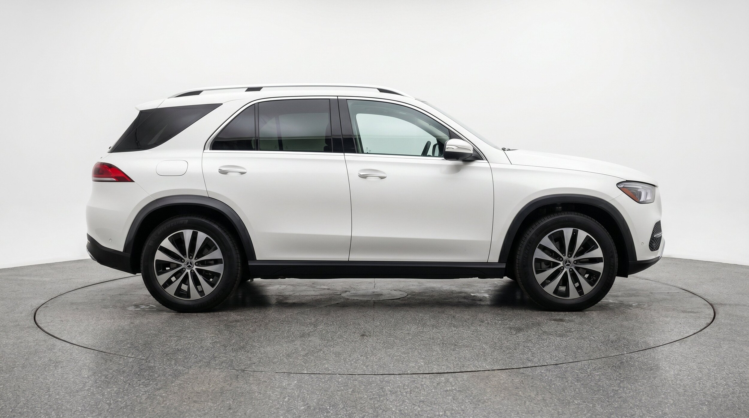 Thumbnail: 2026 Mercedes-Benz GLE - 11