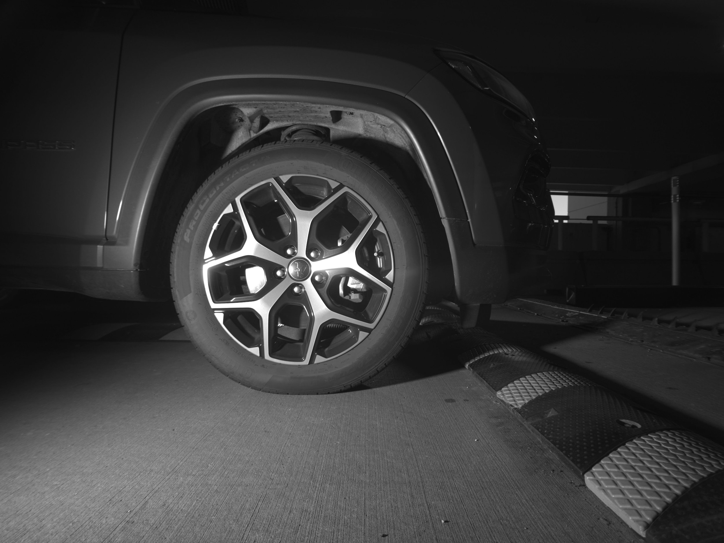 Thumbnail: 2025 Jeep Compass - 13