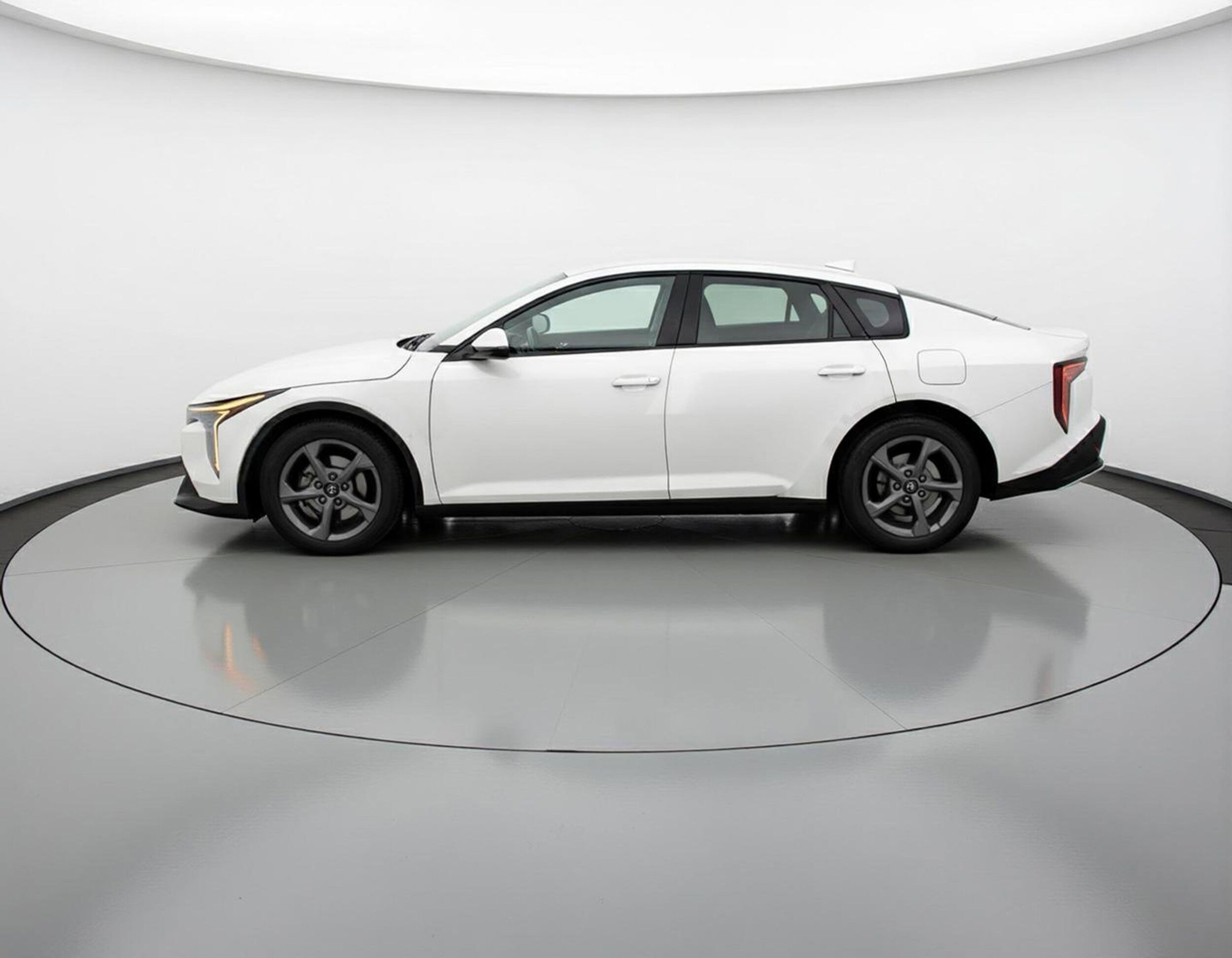 Thumbnail: 2025 Kia K4 - 5