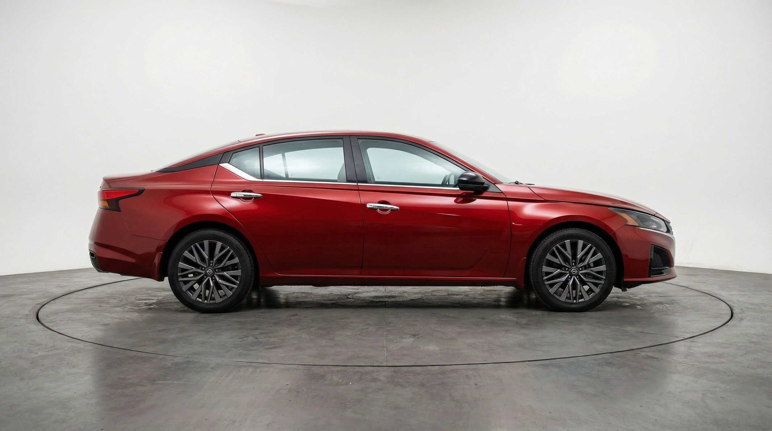 Thumbnail: 2025 Nissan Altima - 11