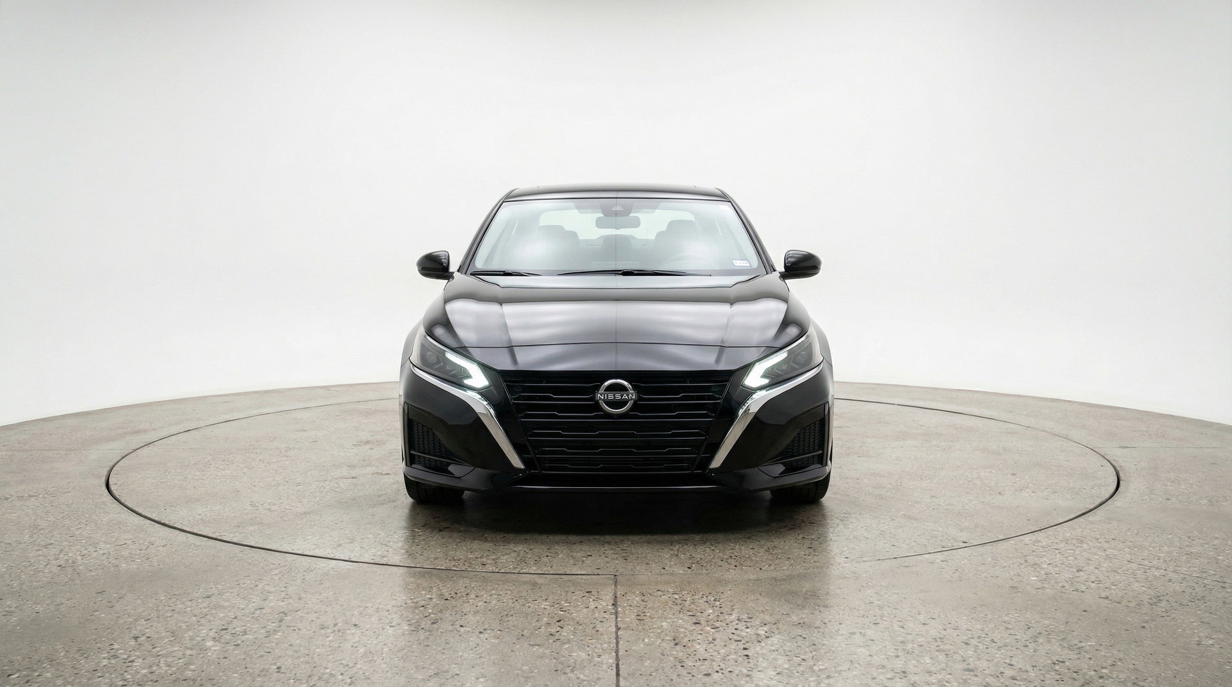 Thumbnail: 2025 Nissan Altima - 2