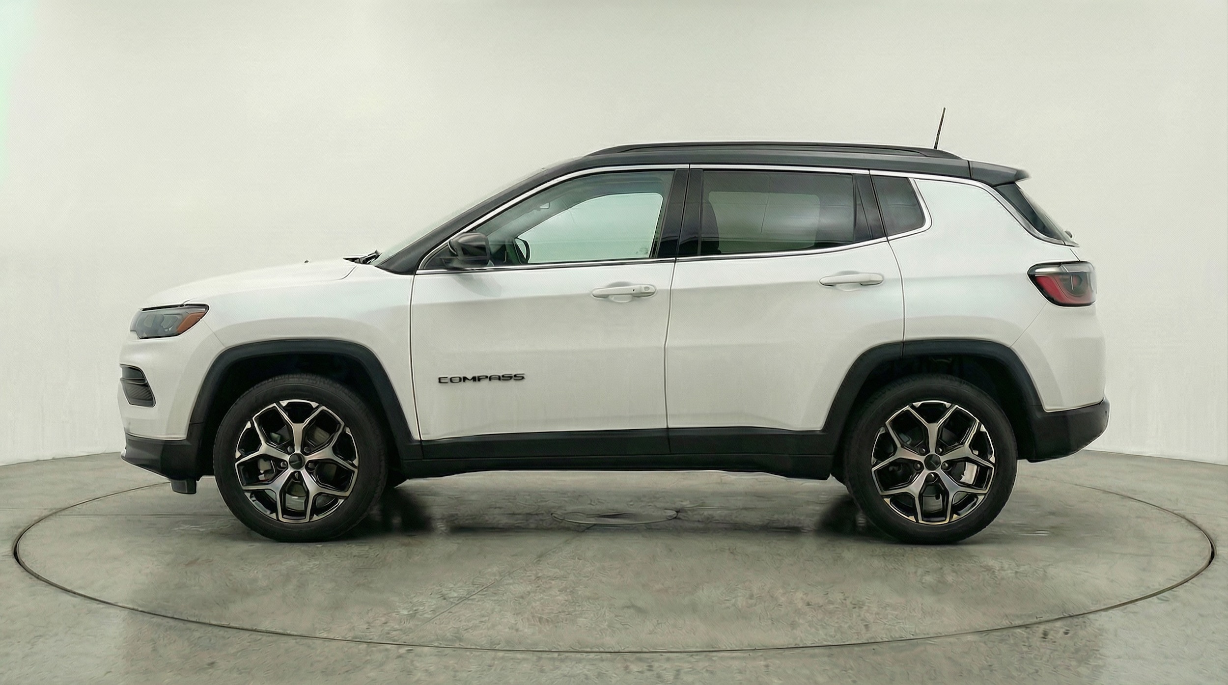 Thumbnail: 2025 Jeep Compass - 4