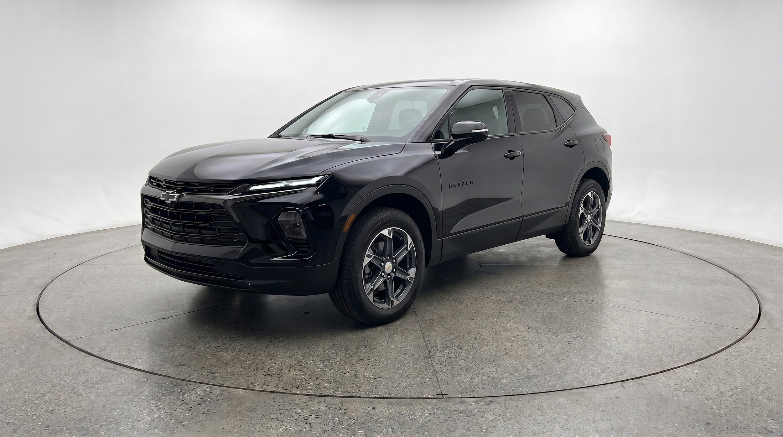 Thumbnail: 2025 Chevrolet Blazer - 3
