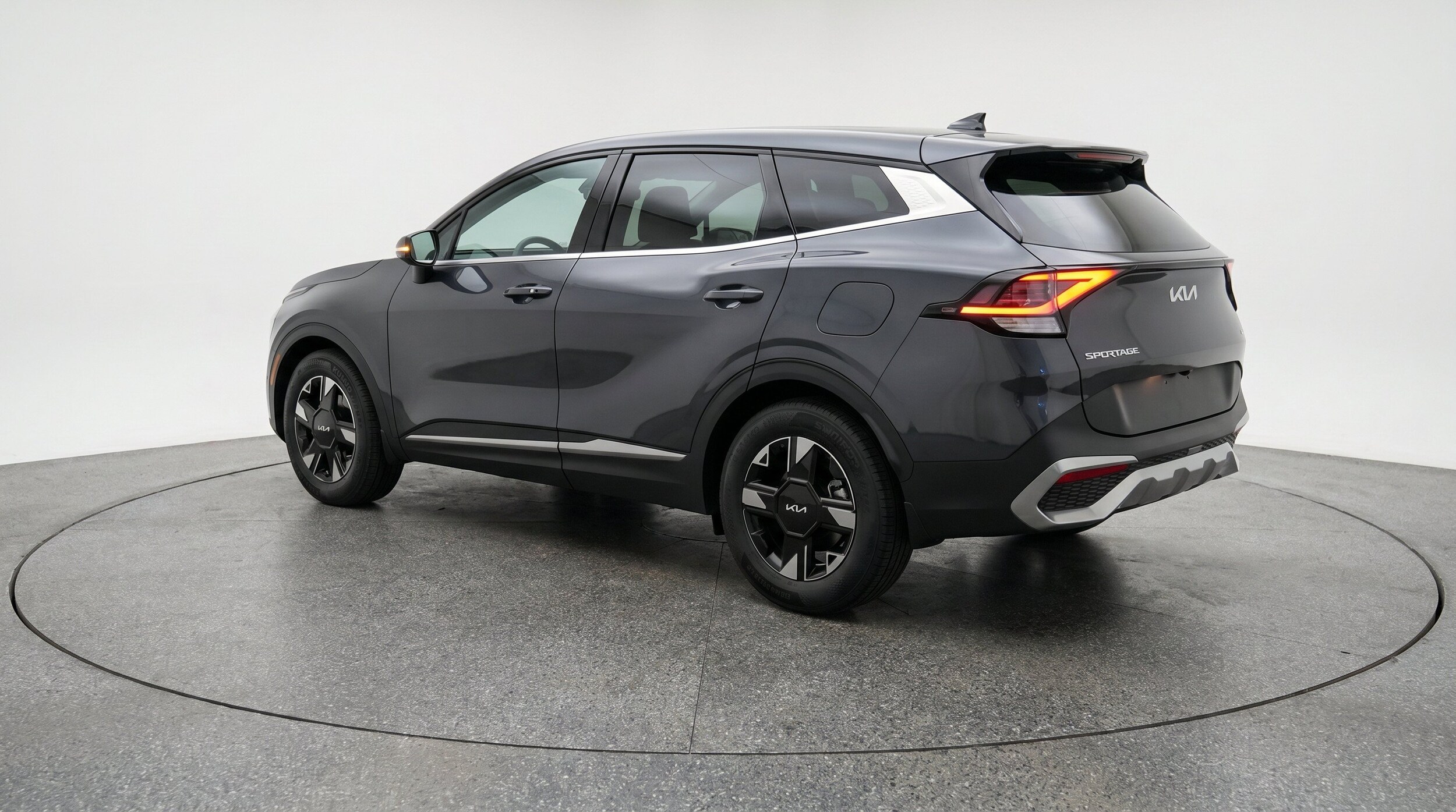 Thumbnail: 2026 Kia Sportage - 6