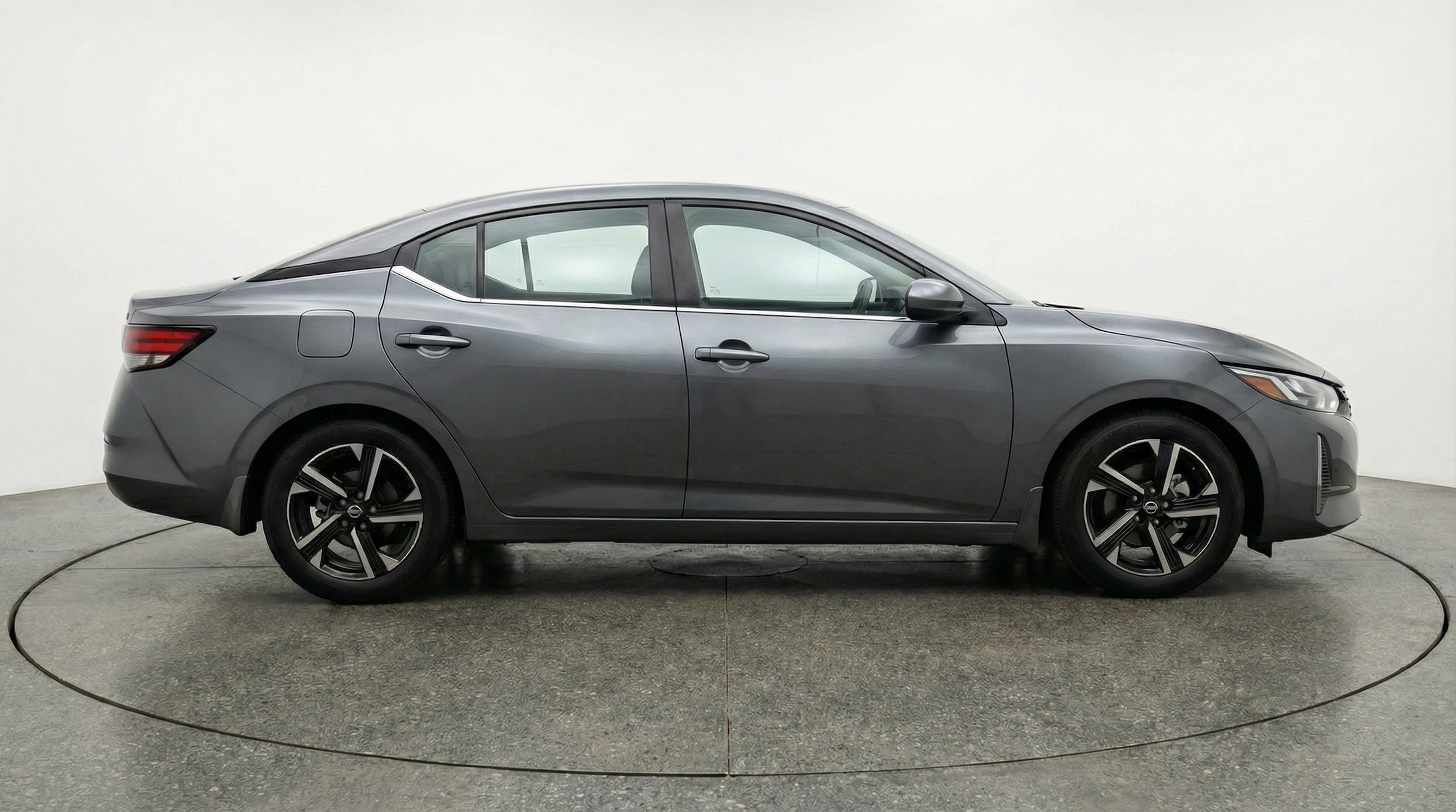 Thumbnail: 2025 Nissan Sentra - 8