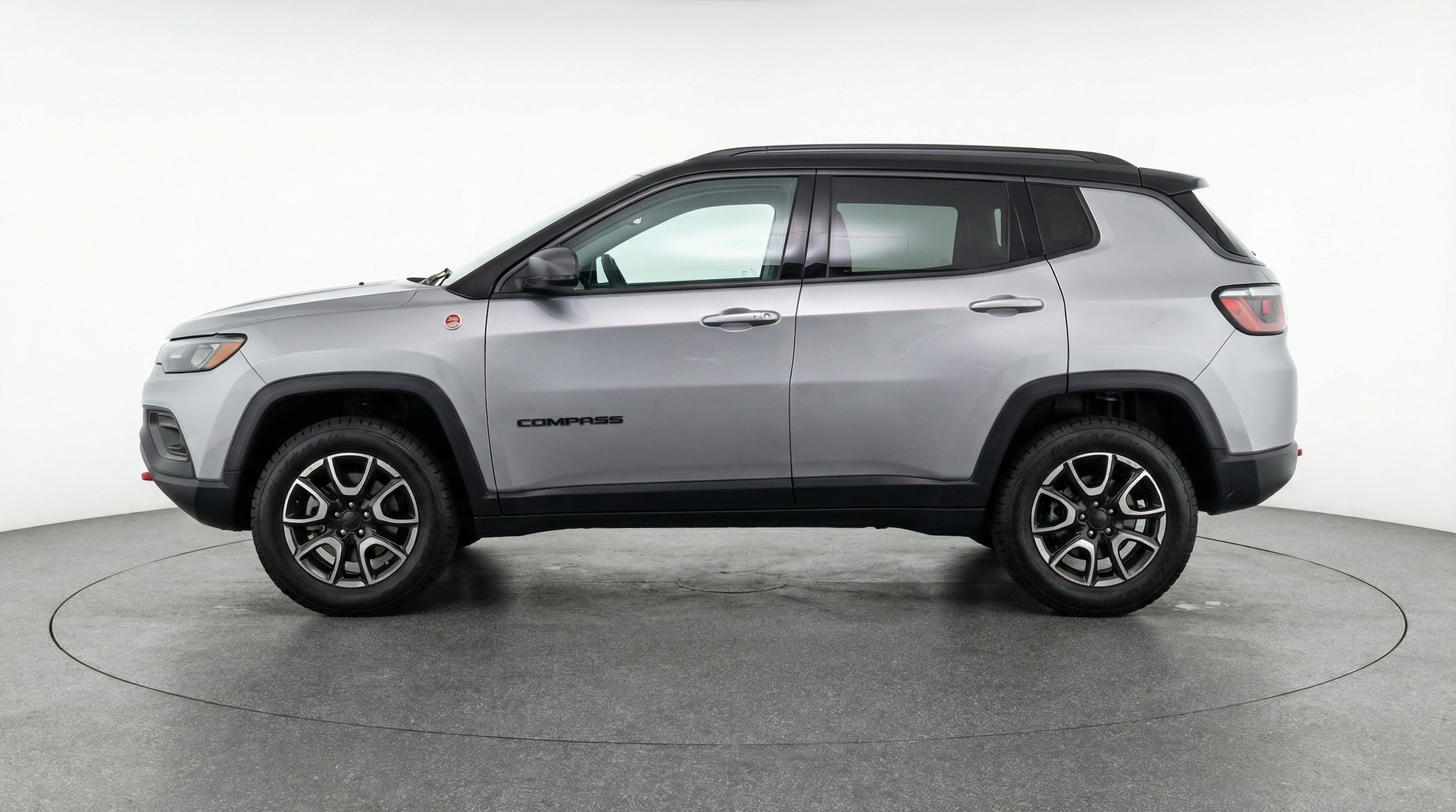 Thumbnail: 2025 Jeep Compass - 4