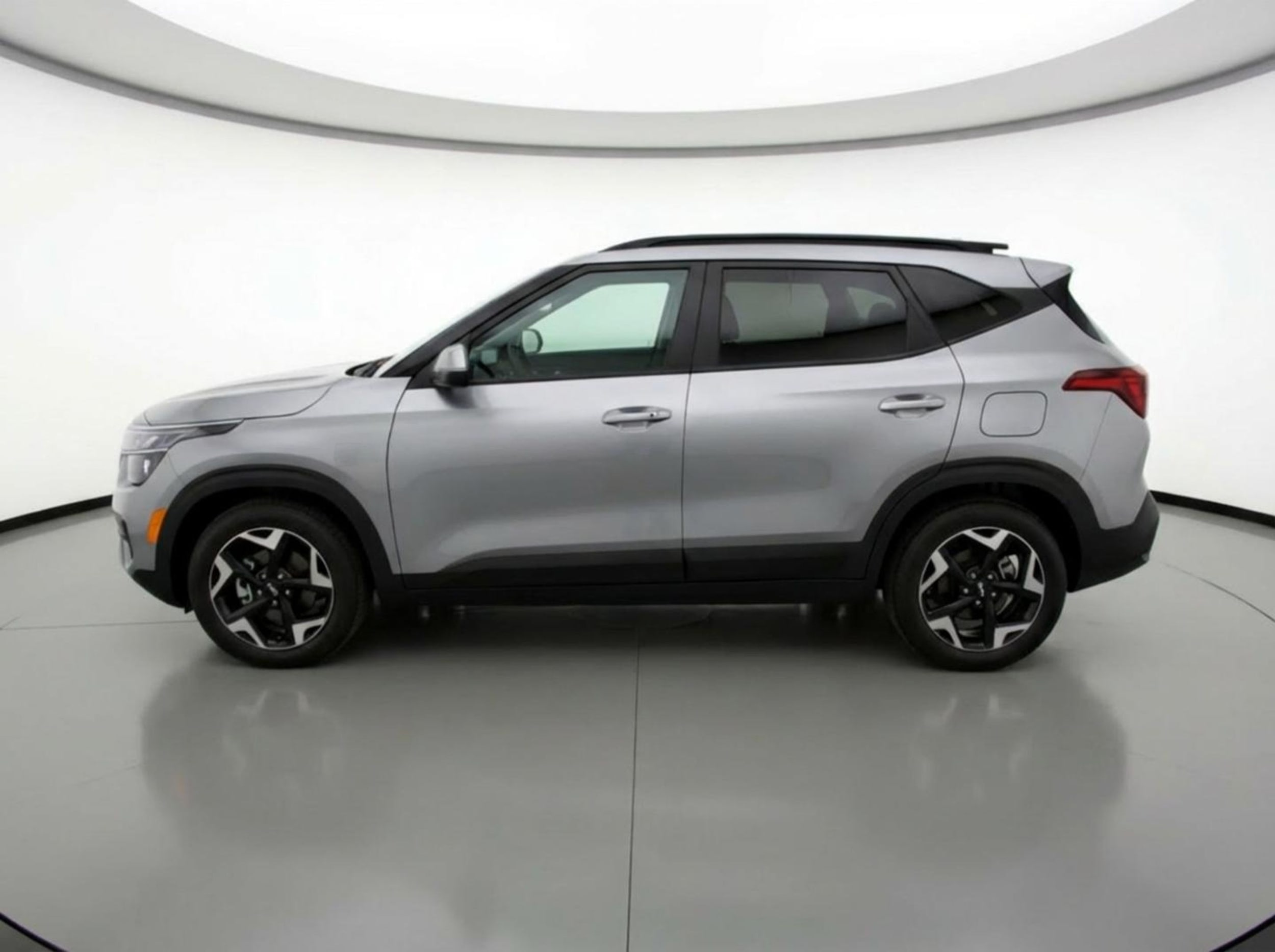 Thumbnail: 2025 Kia Seltos - 4