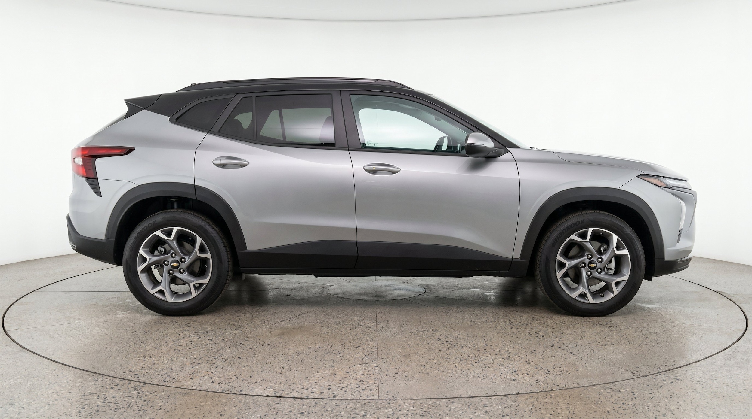 Thumbnail: 2025 Chevrolet Trax - 11