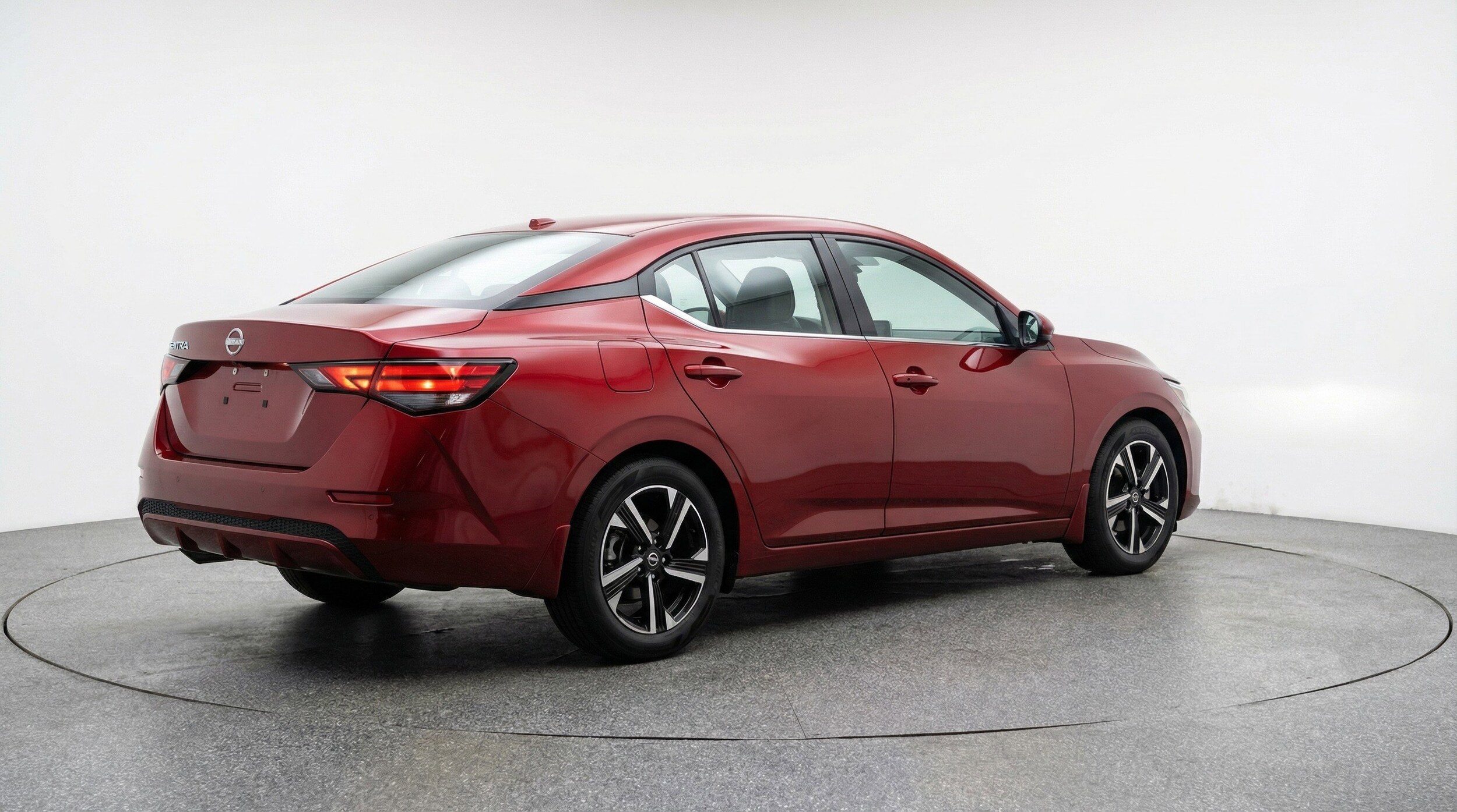 Thumbnail: 2025 Nissan Sentra - 9