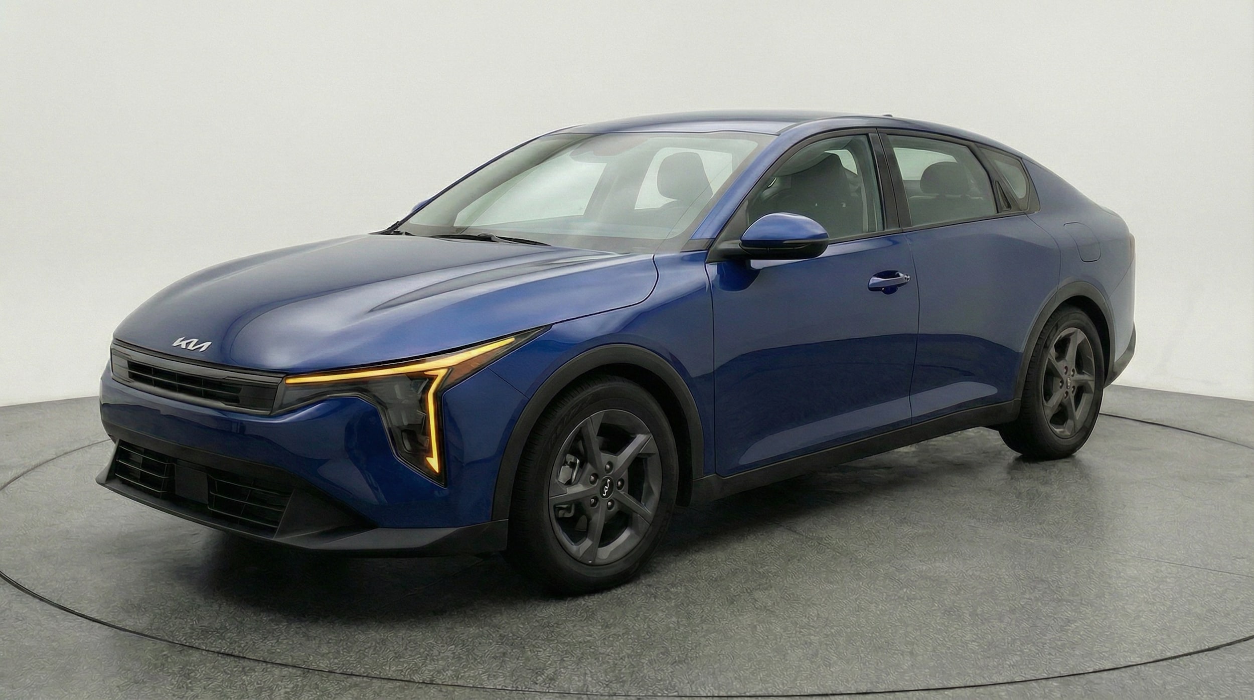 Thumbnail: 2025 Kia K4 - 3