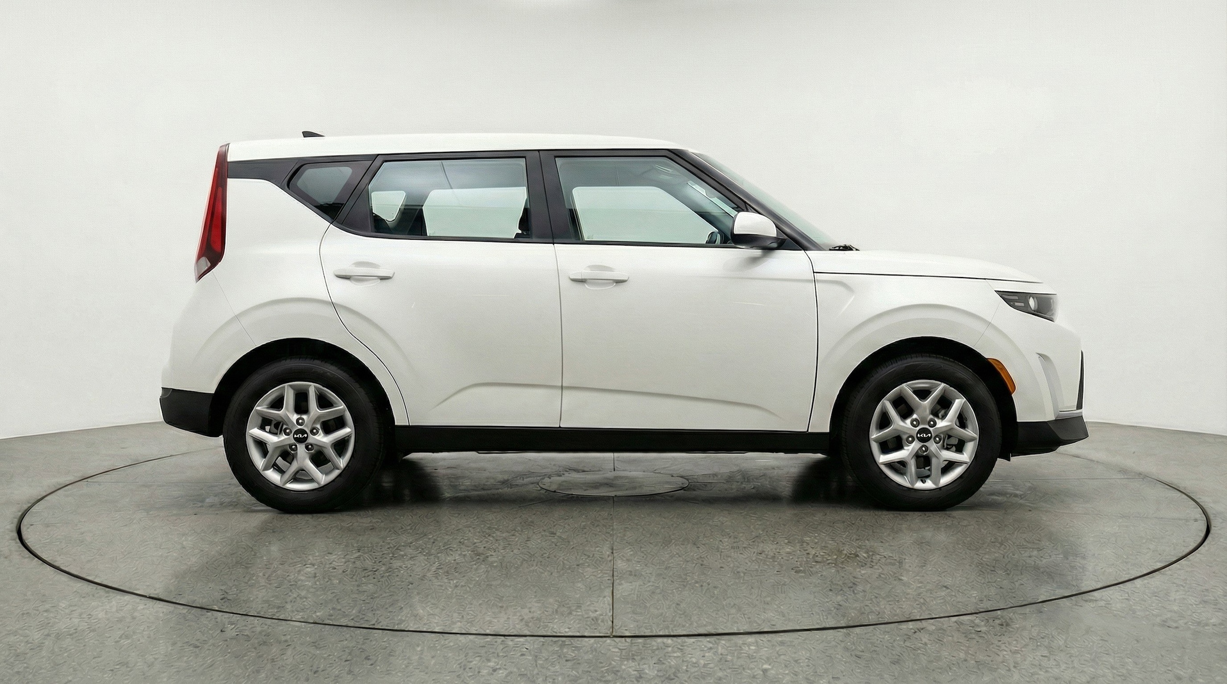 Thumbnail: 2025 Kia Soul - 11