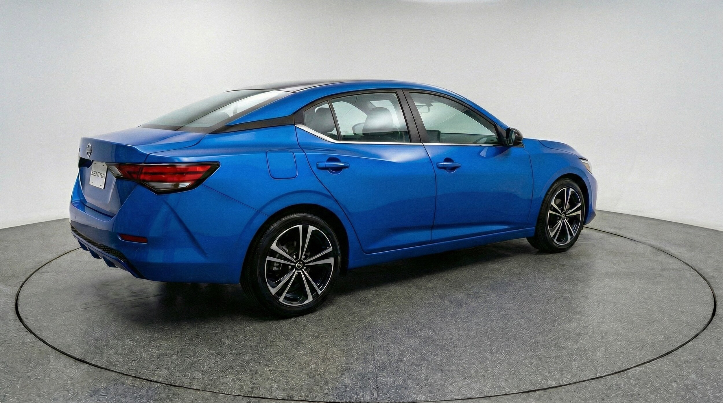 Thumbnail: 2025 Nissan Sentra - 9