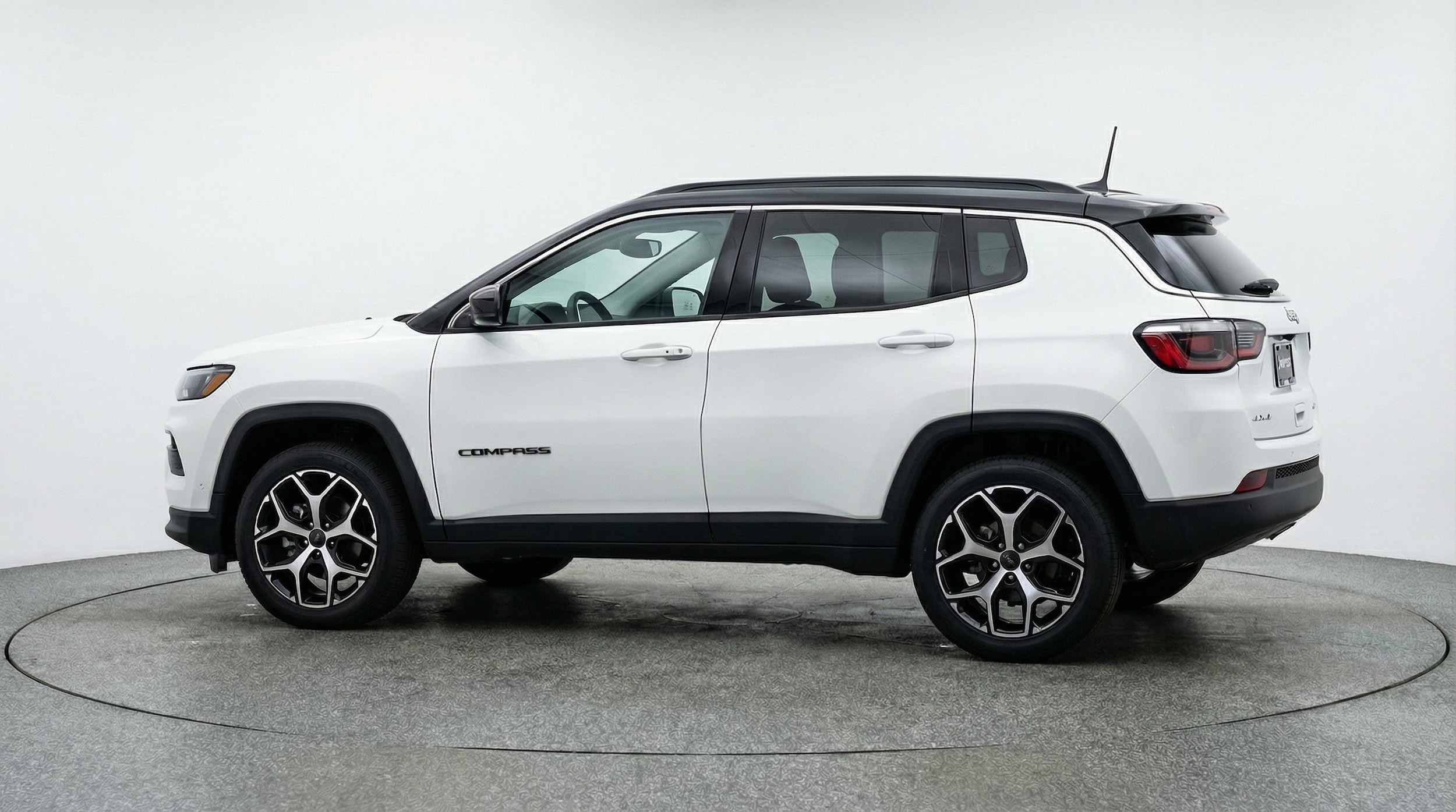 Thumbnail: 2025 Jeep Compass - 4