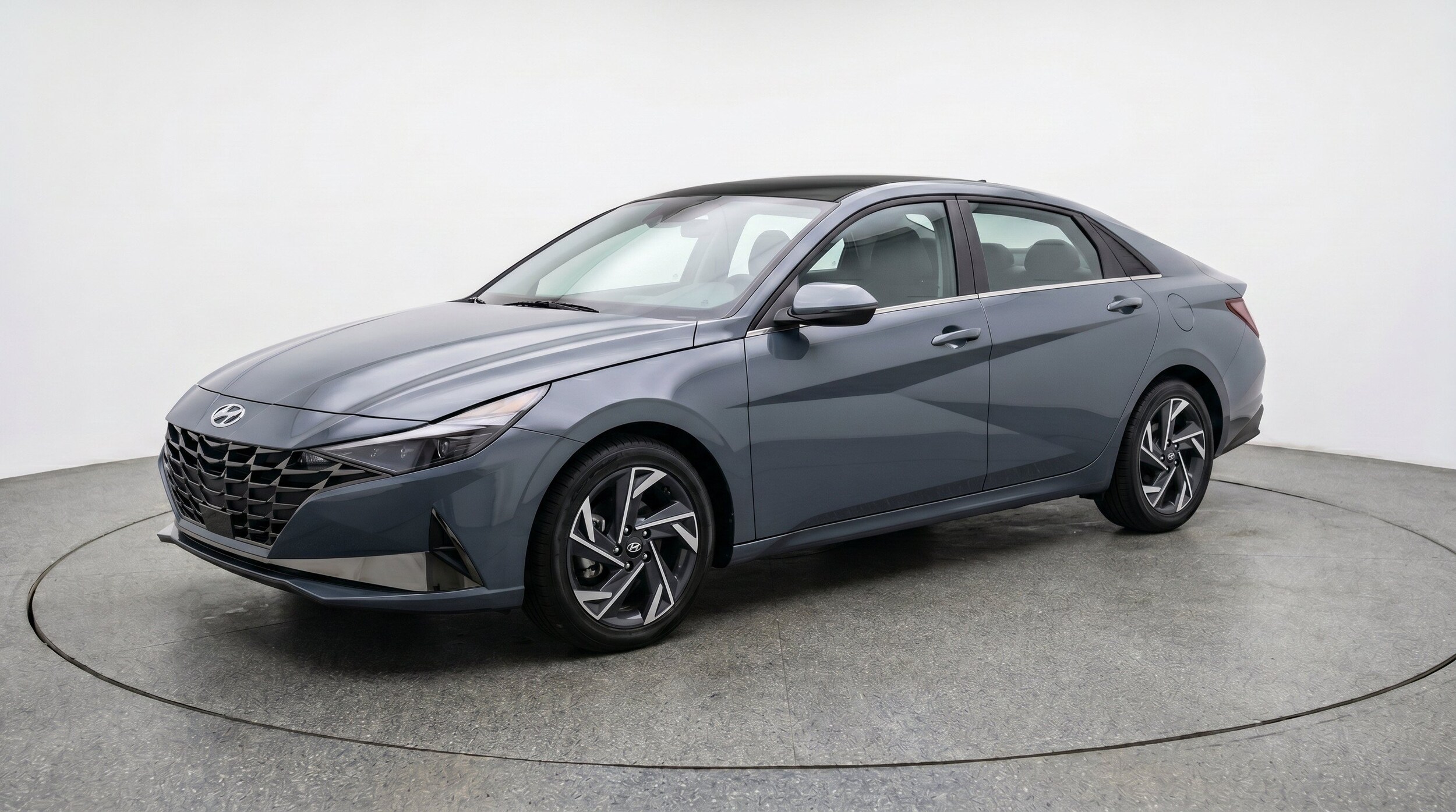 Thumbnail: 2025 Hyundai Elantra - 3