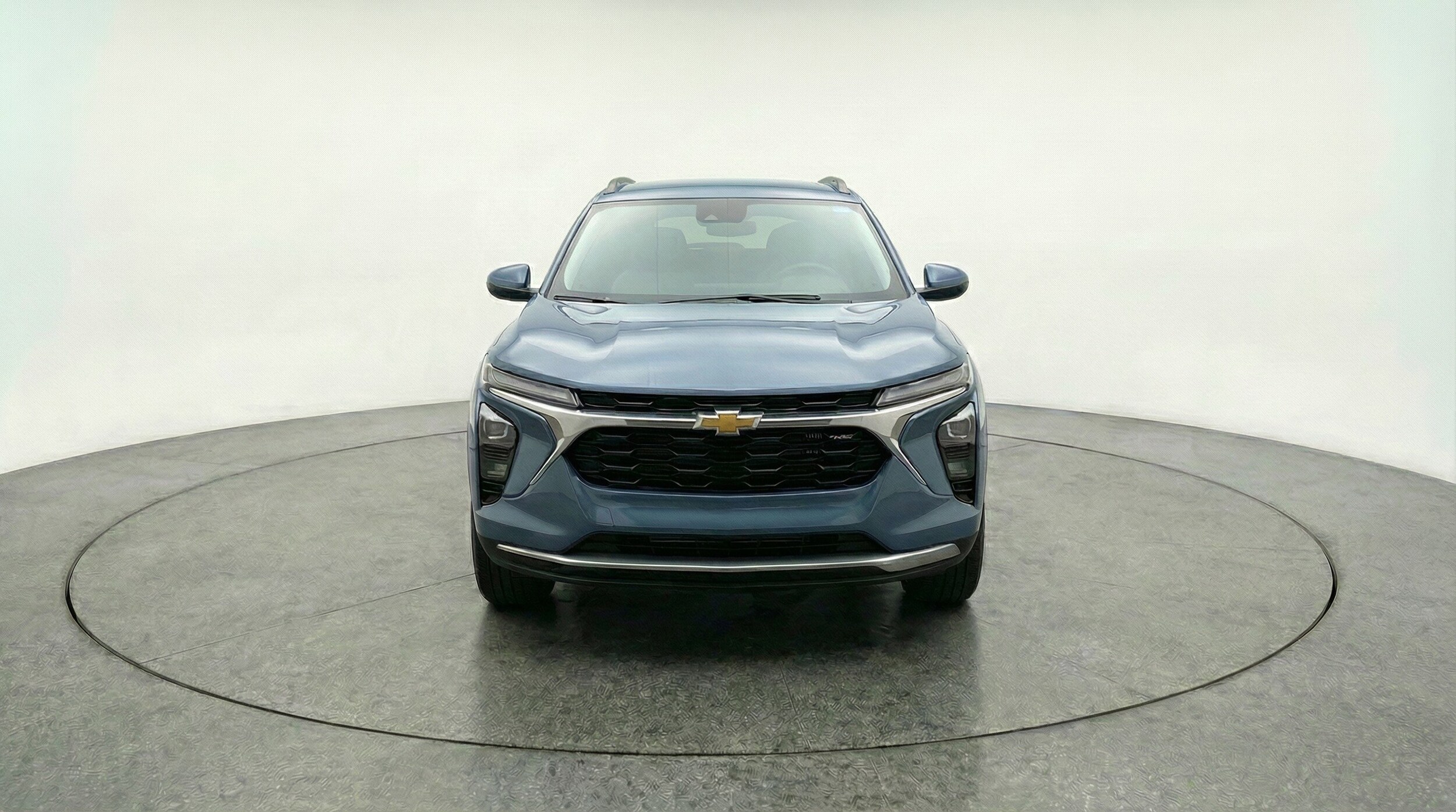 Thumbnail: 2025 Chevrolet Trax - 2