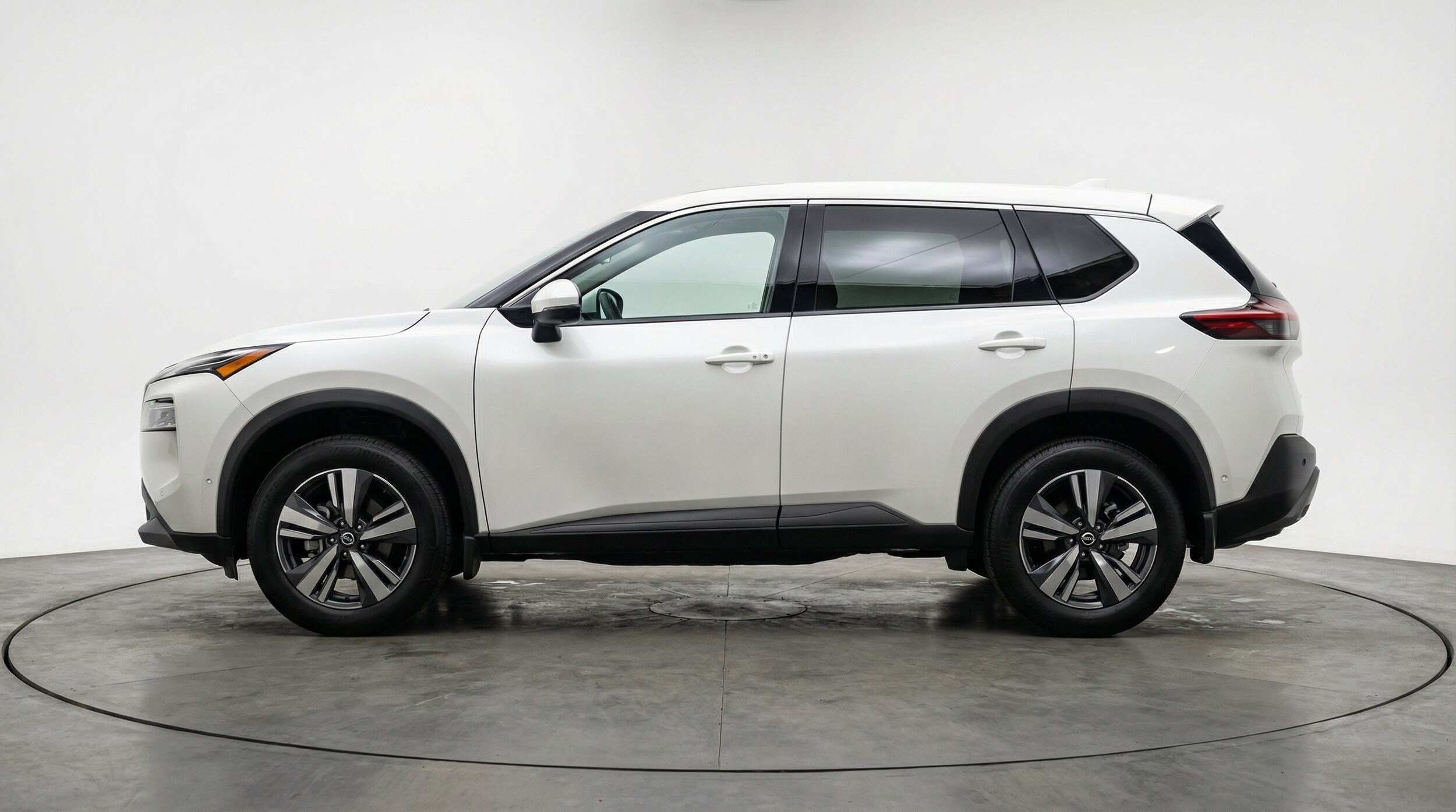 Thumbnail: 2026 Nissan Rogue - 5