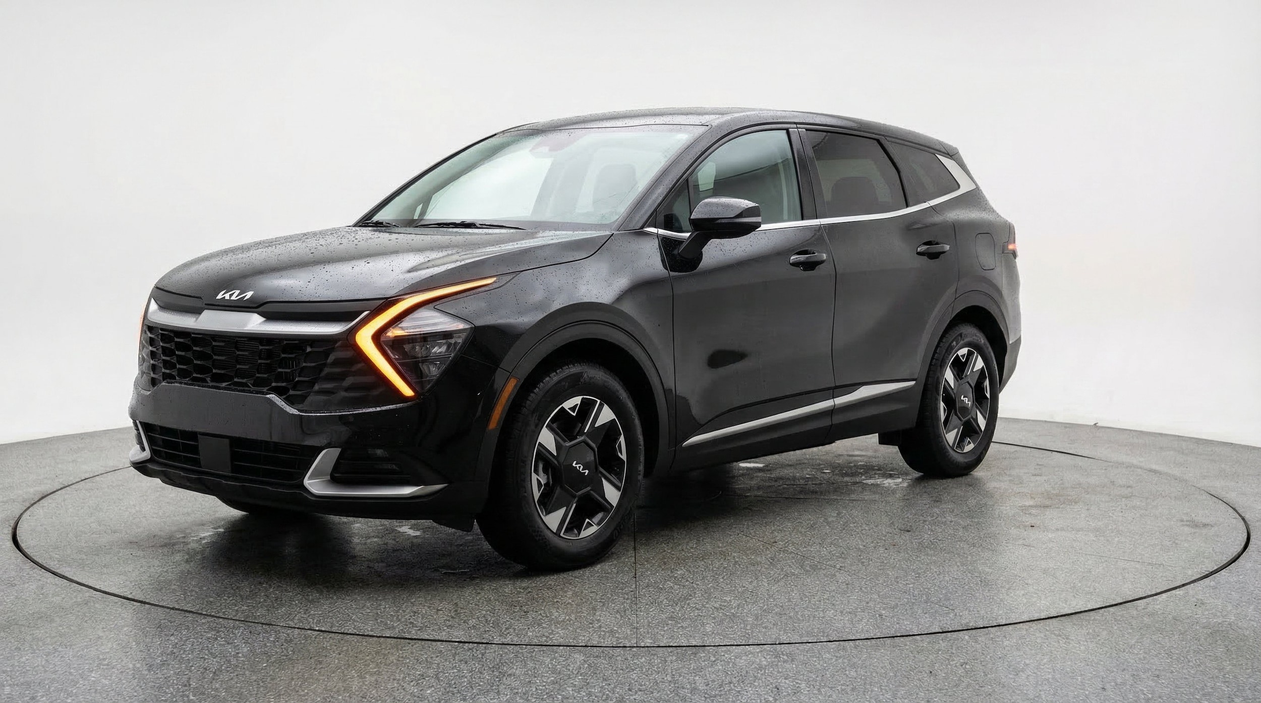 Thumbnail: 2026 Kia Sportage - 3