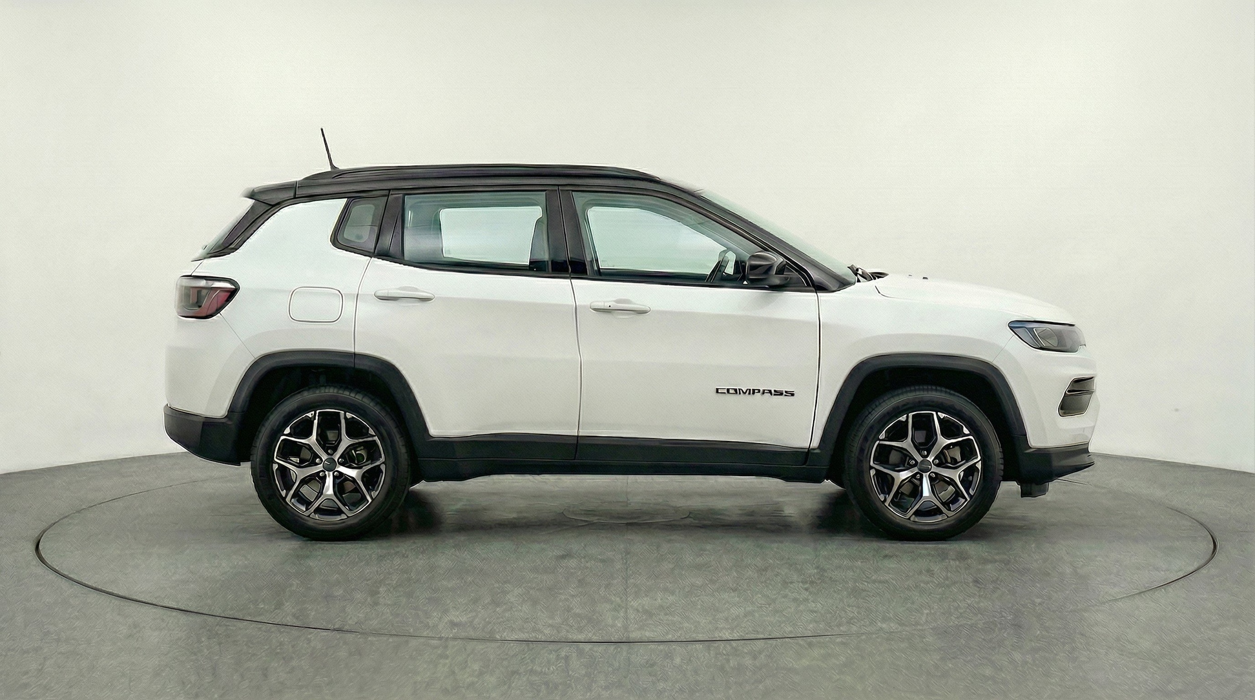 Thumbnail: 2025 Jeep Compass - 11