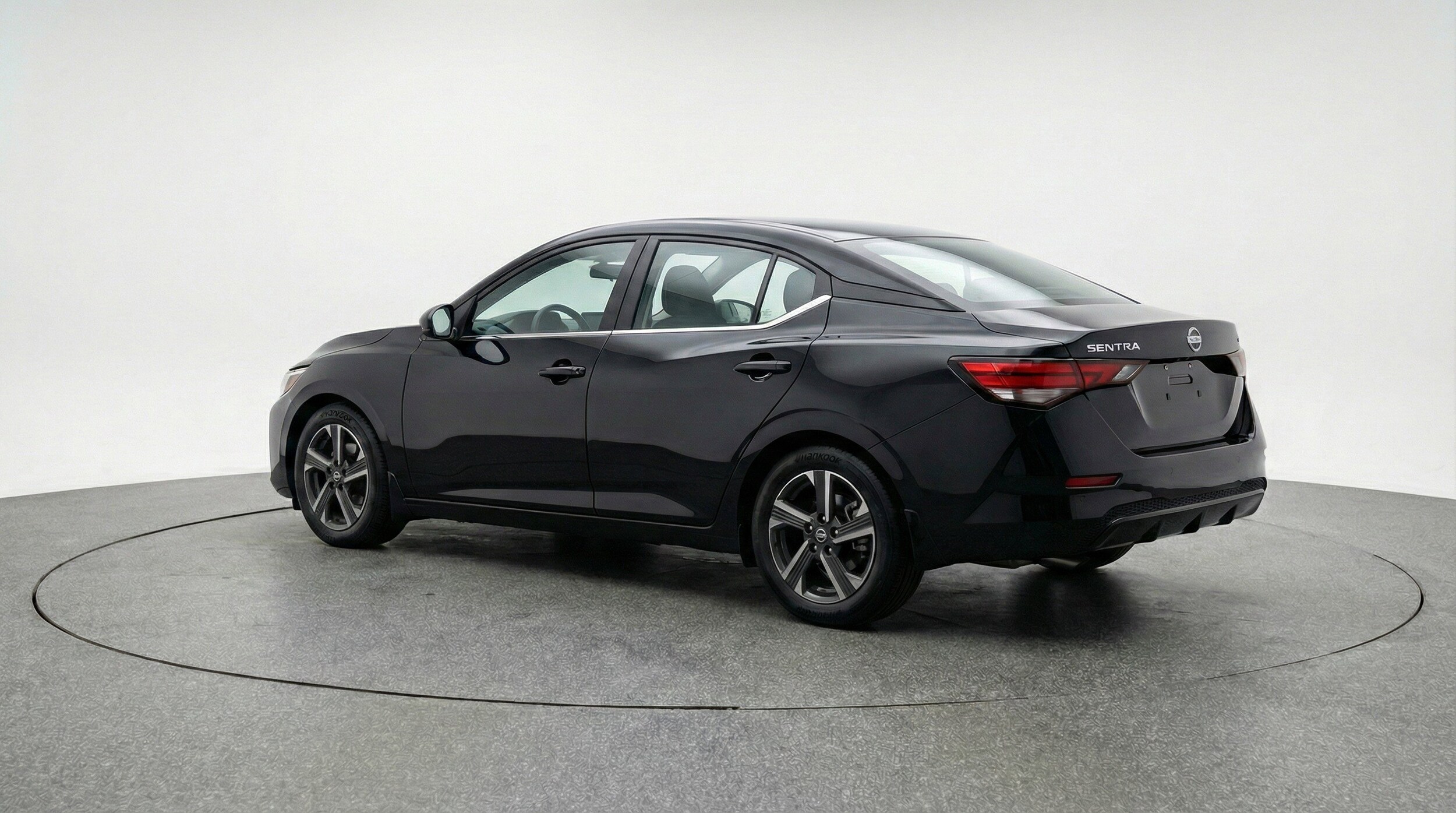 Thumbnail: 2025 Nissan Sentra - 6
