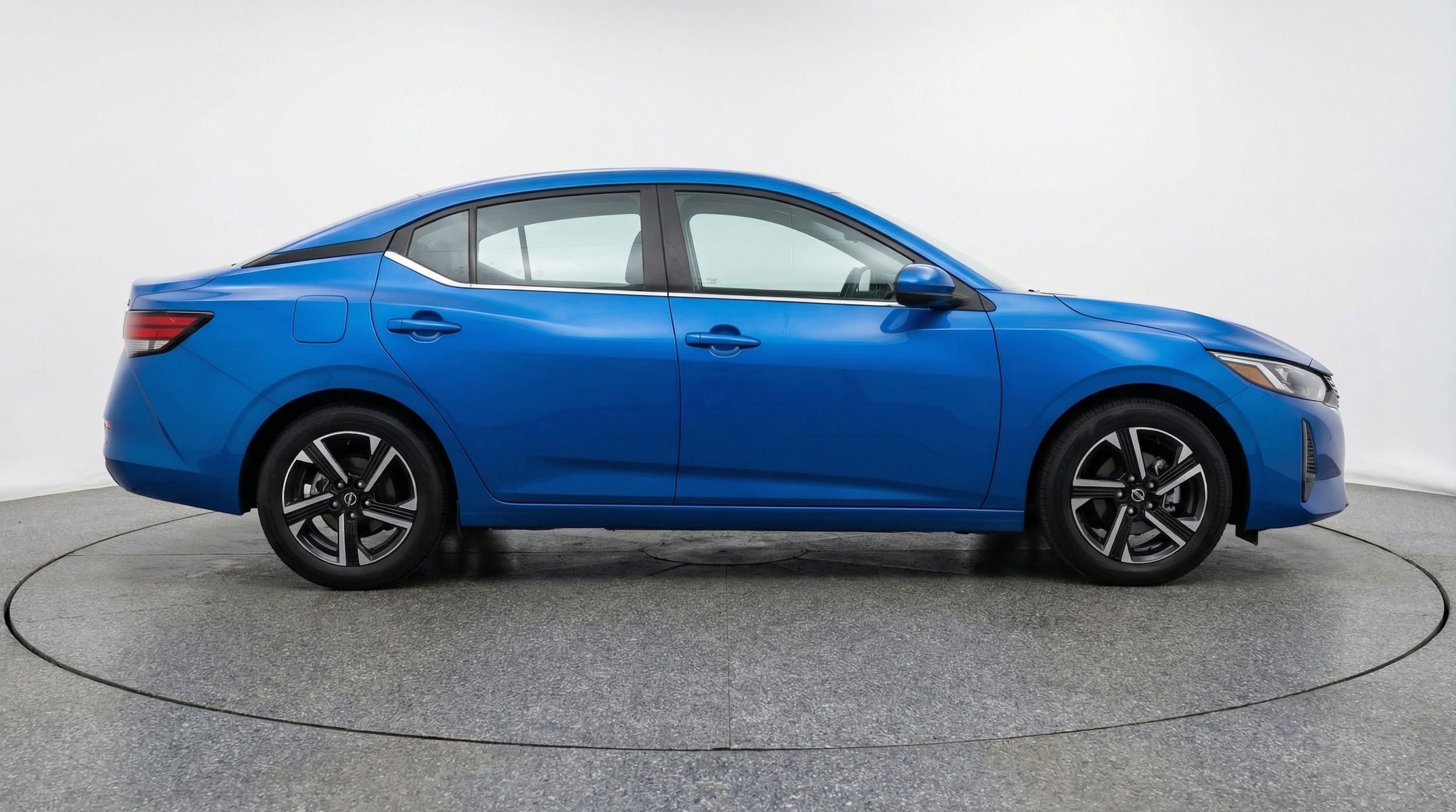 Thumbnail: 2025 Nissan Sentra - 8