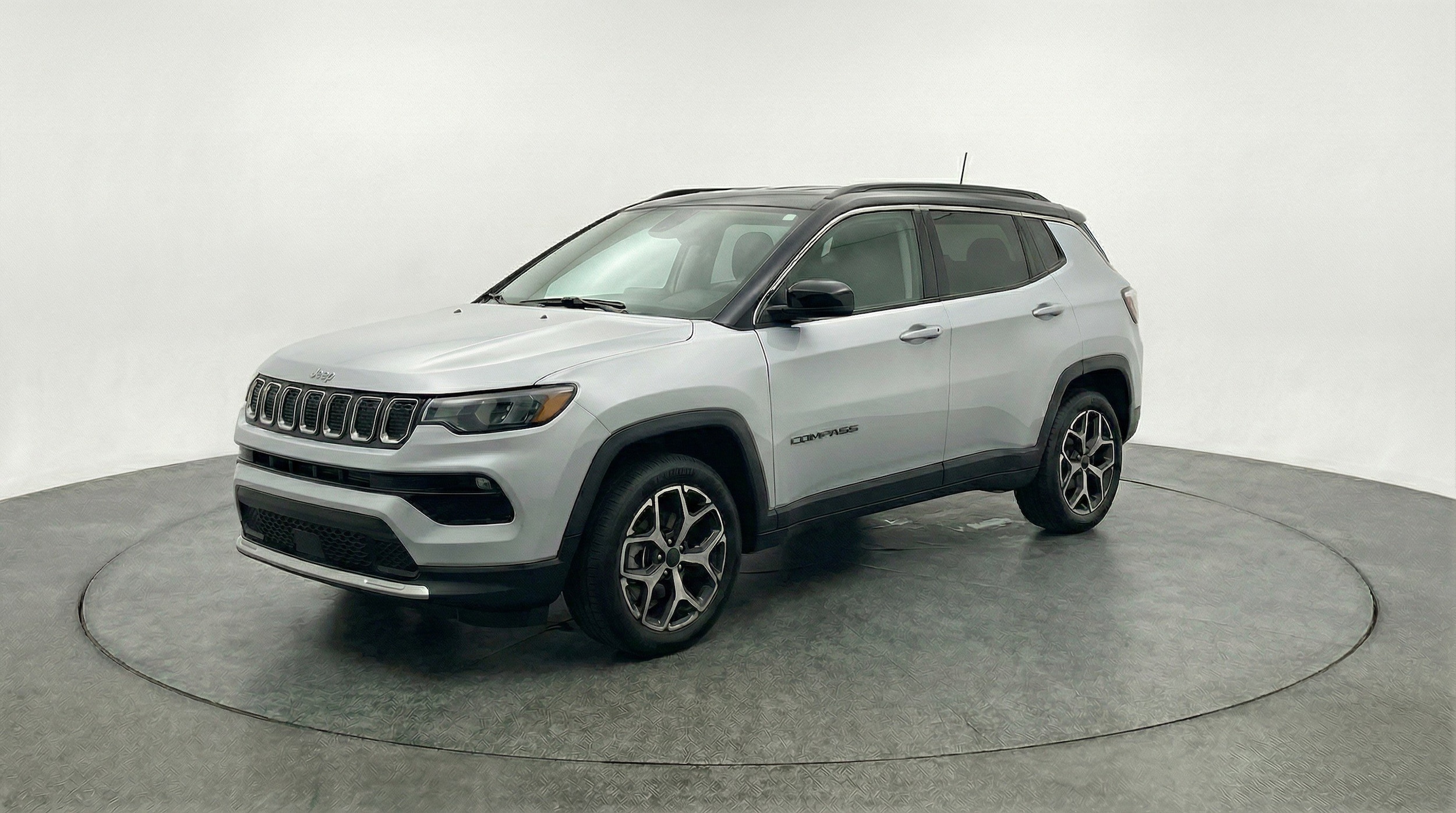 Thumbnail: 2025 Jeep Compass - 3