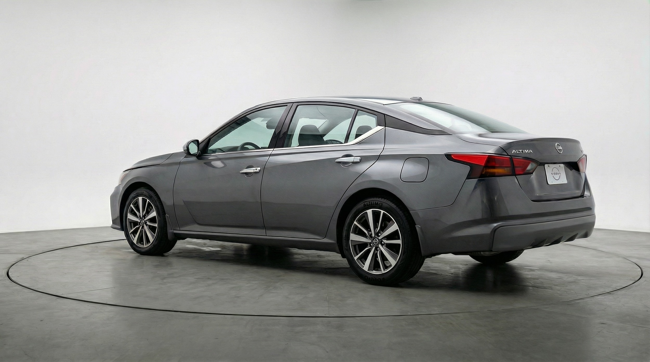 Thumbnail: 2025 Nissan Altima - 5