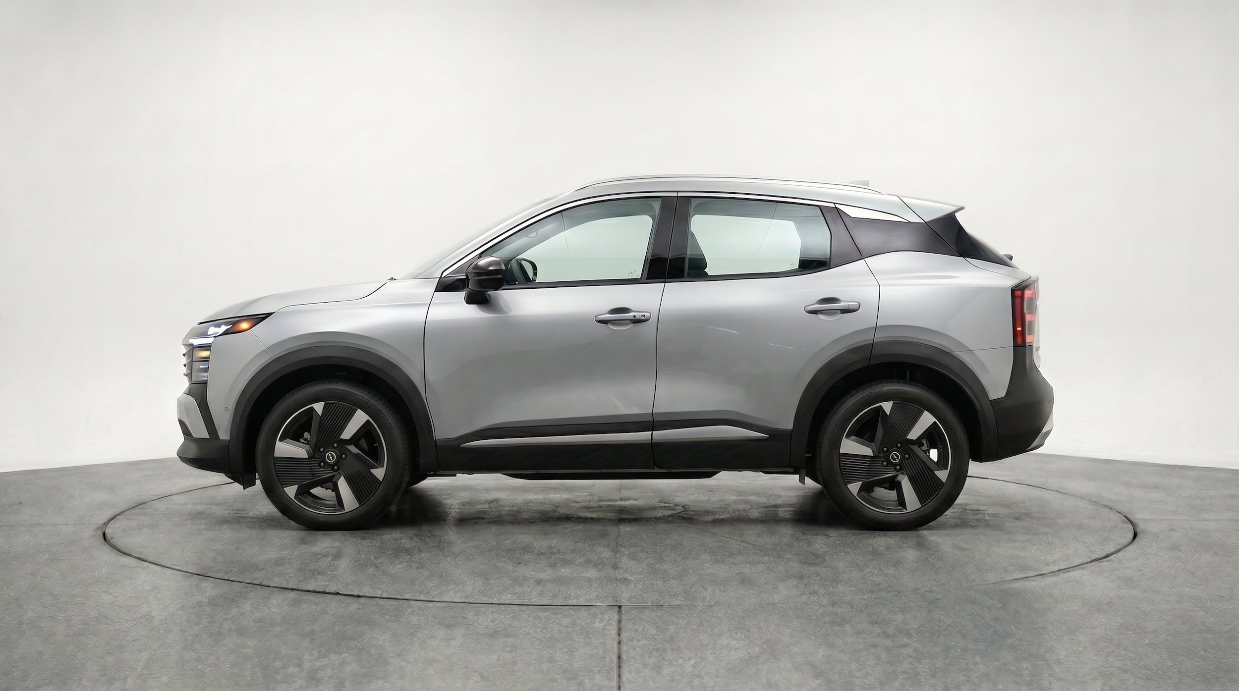 Thumbnail: 2026 Nissan Kicks - 5
