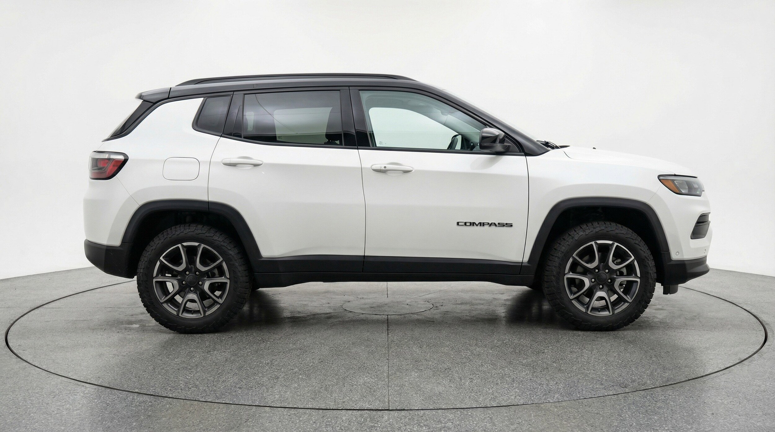 Thumbnail: 2025 Jeep Compass - 11
