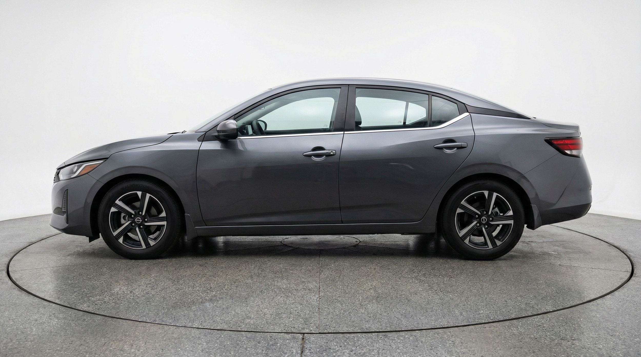 Thumbnail: 2025 Nissan Sentra - 4