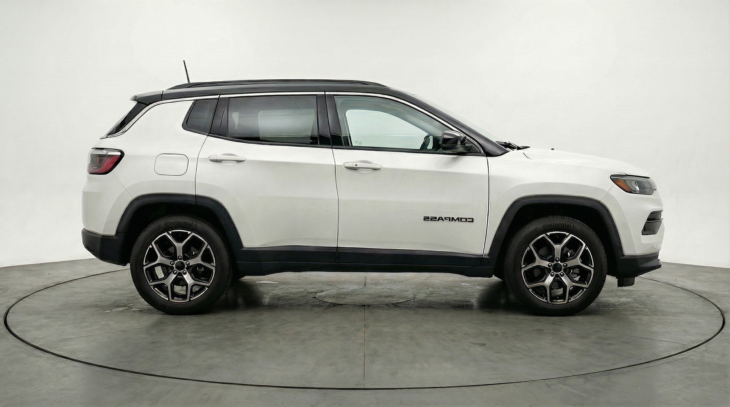 Thumbnail: 2025 Jeep Compass - 11