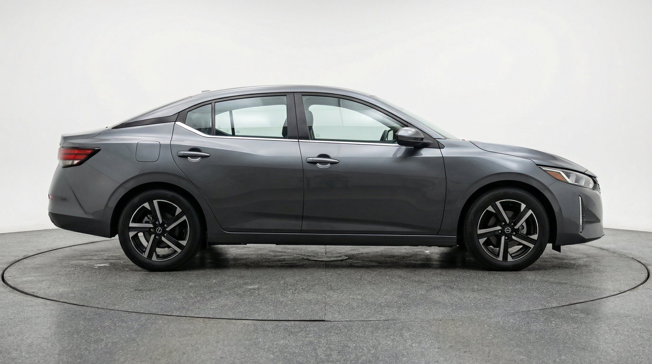Thumbnail: 2025 Nissan Sentra - 11