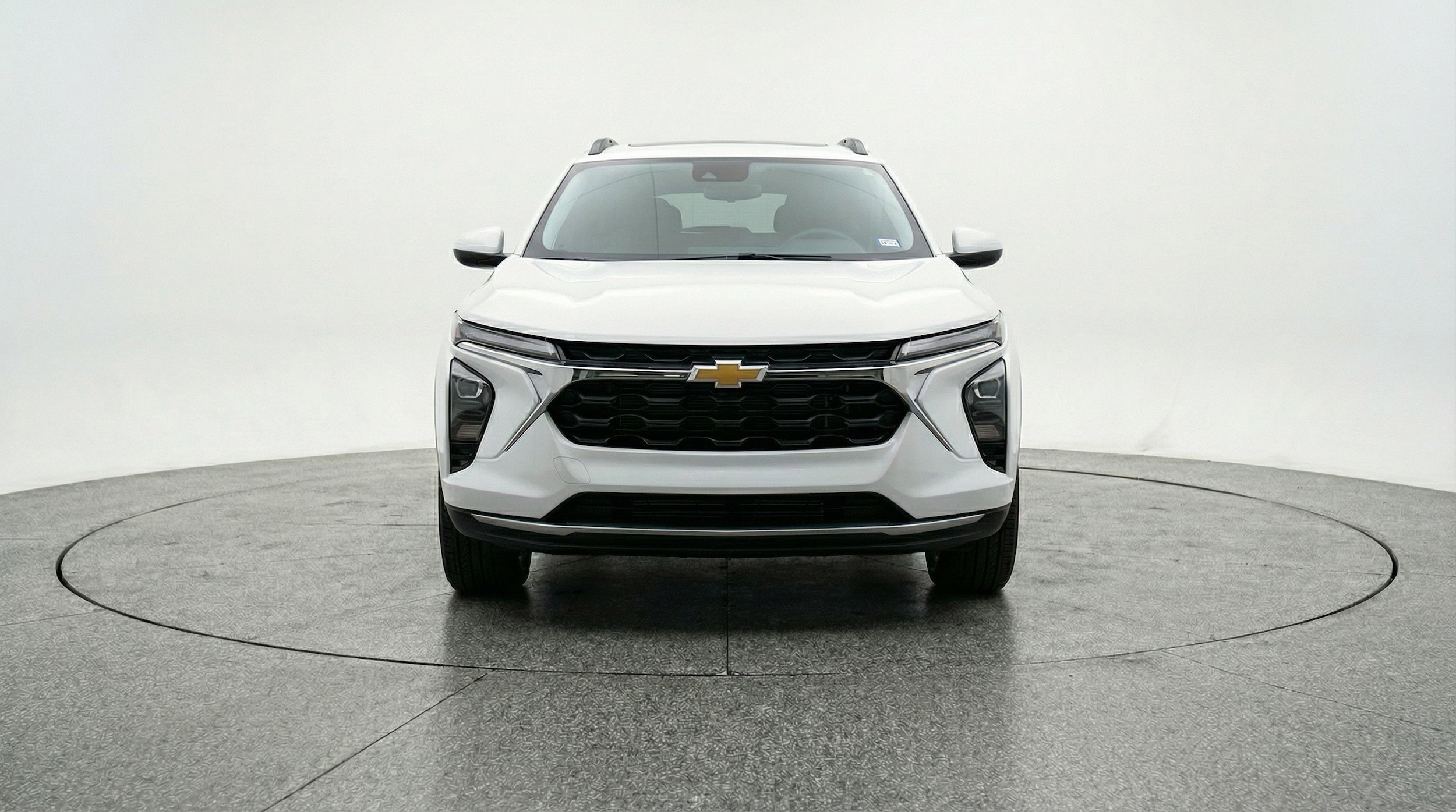 Thumbnail: 2025 Chevrolet Trax - 2