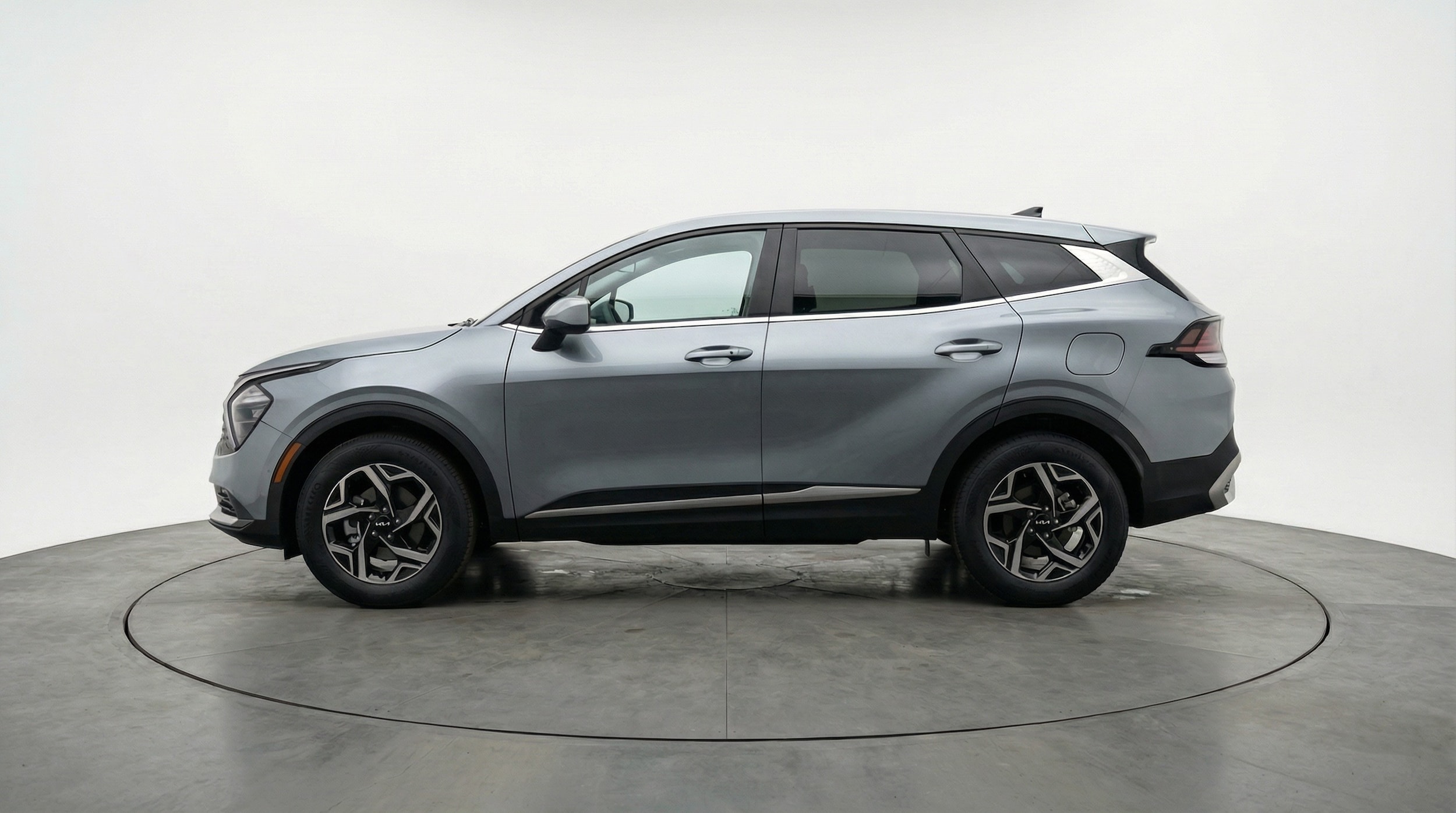 Thumbnail: 2025 Kia Sportage - 4