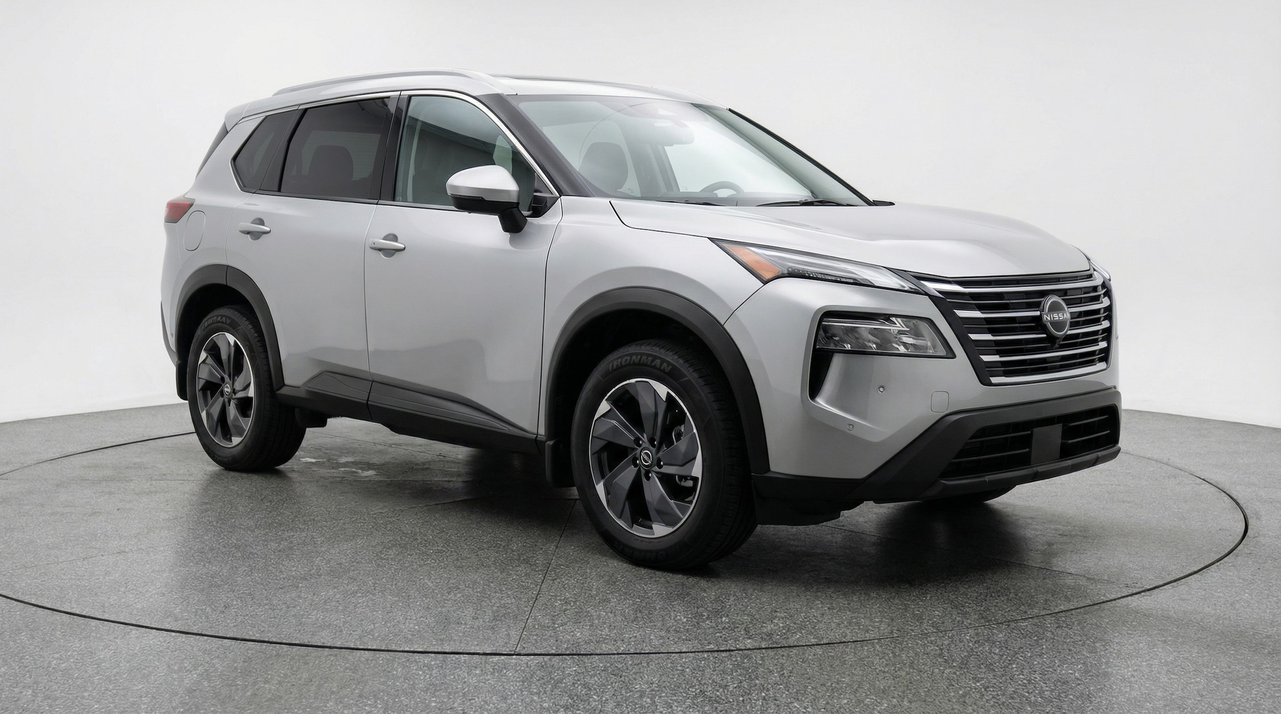 Thumbnail: 2025 Nissan Rogue - 1