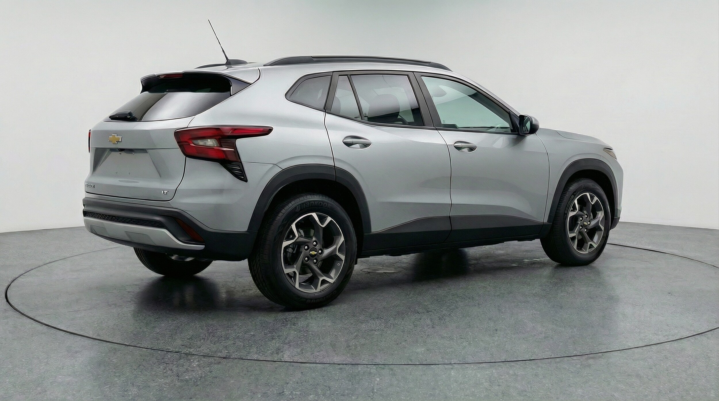 Thumbnail: 2025 Chevrolet Trax - 7