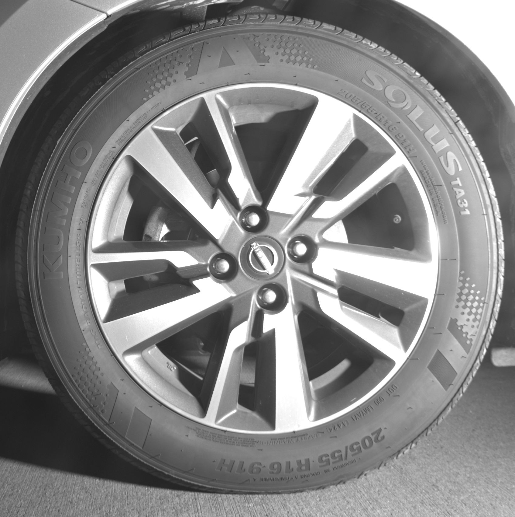 Thumbnail: 2025 Nissan Versa - 9