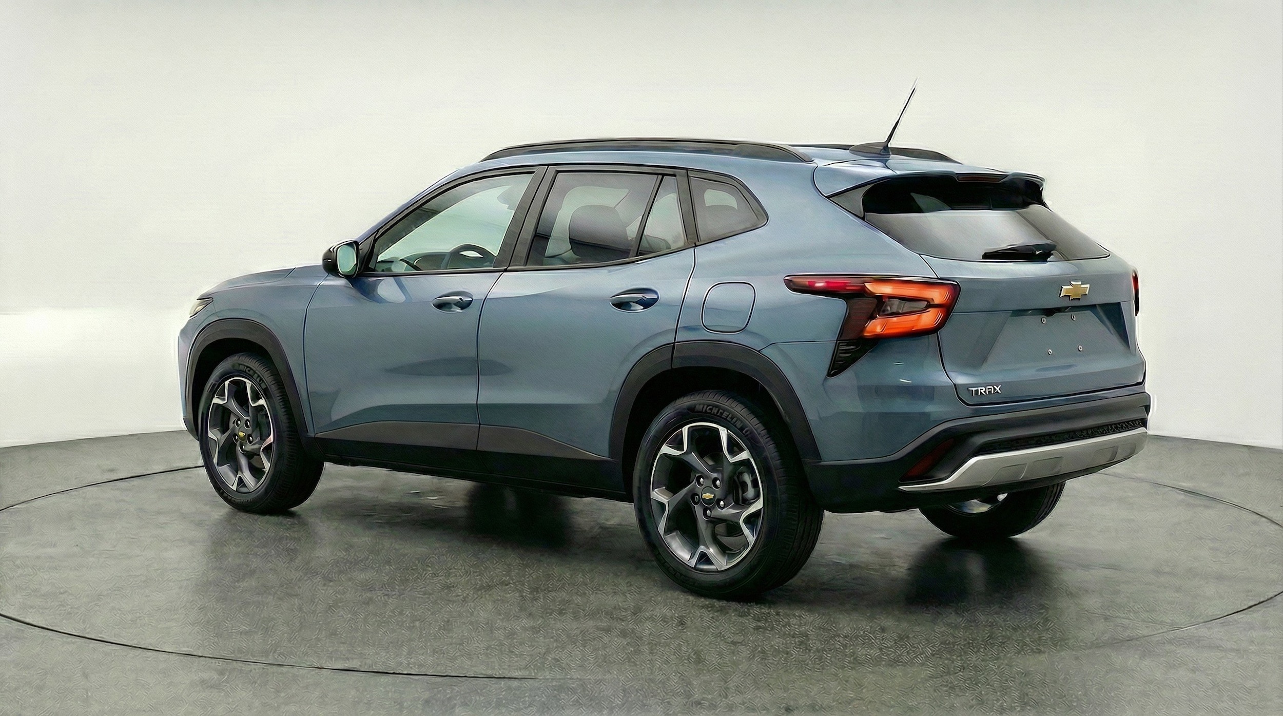 Thumbnail: 2025 Chevrolet Trax - 6